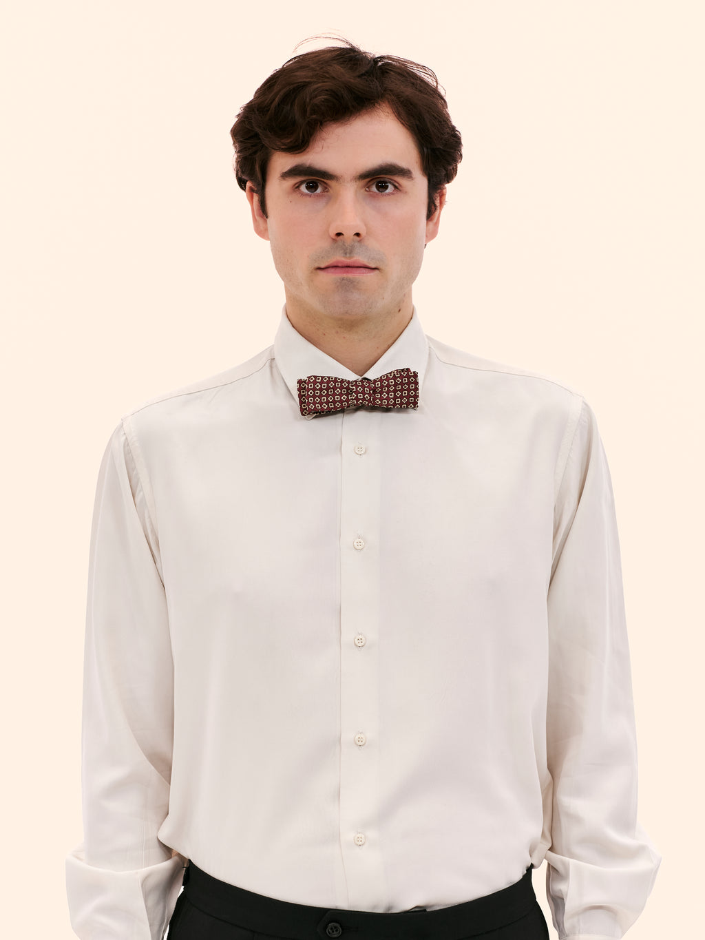 LONDON BEAU RED GEOMETRIC BOW TIE