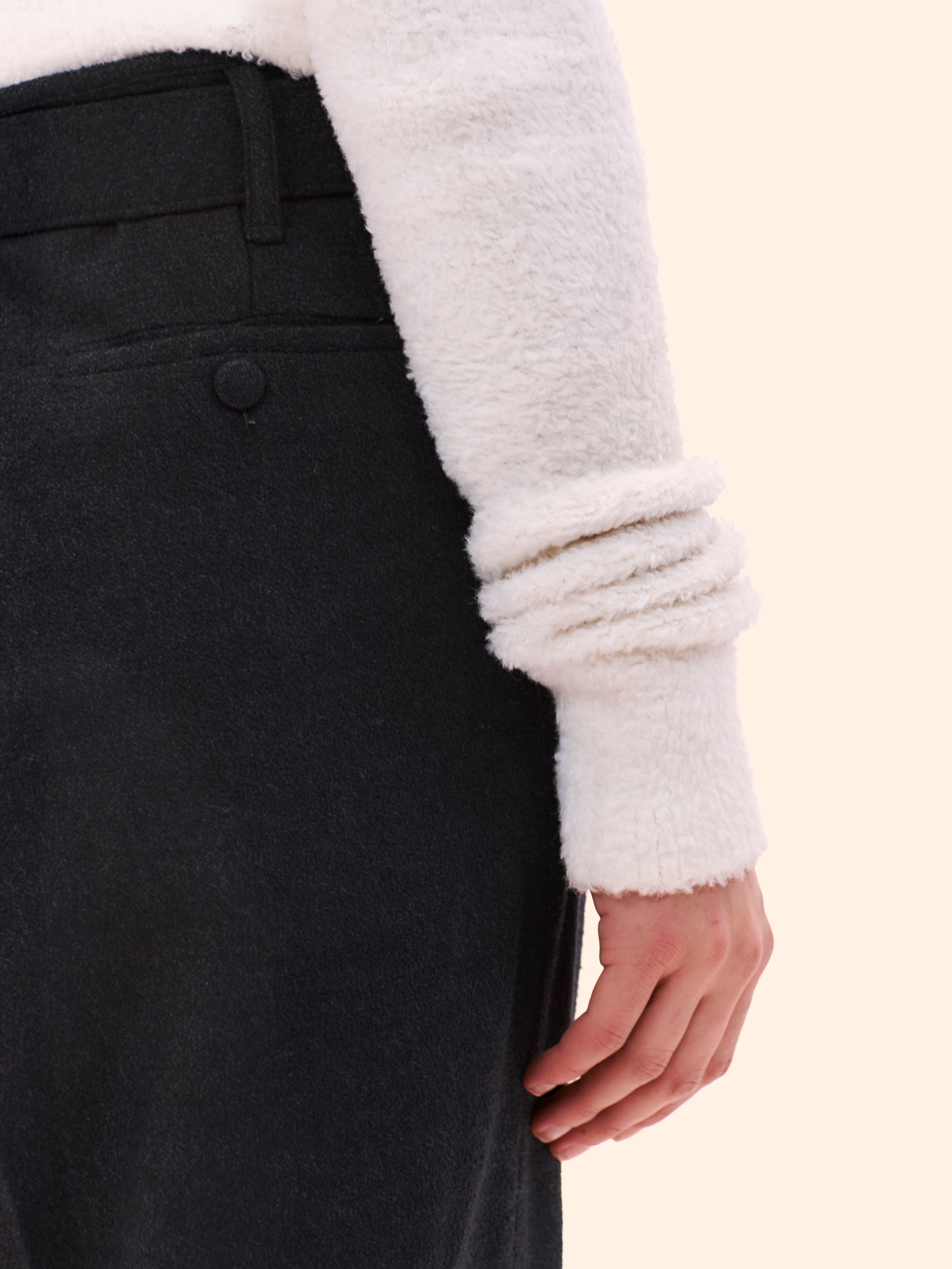 1989 ALAIA WHITE CROPPED CARDIGAN