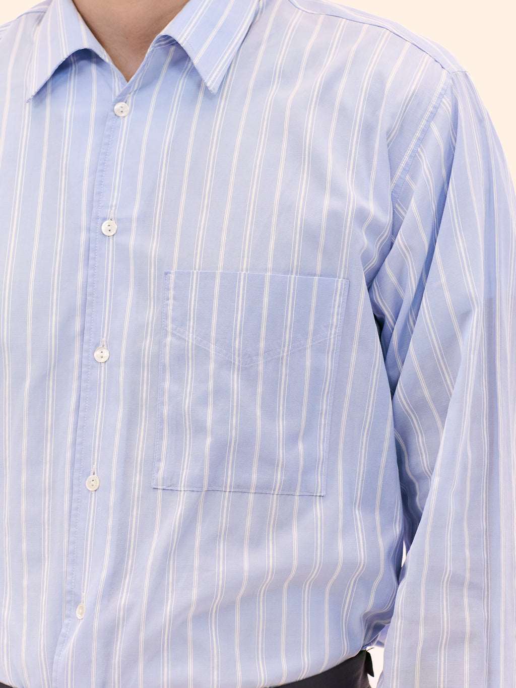 ANDRÉ GHÉKIÈRE STRIPED BLUE SHIRT