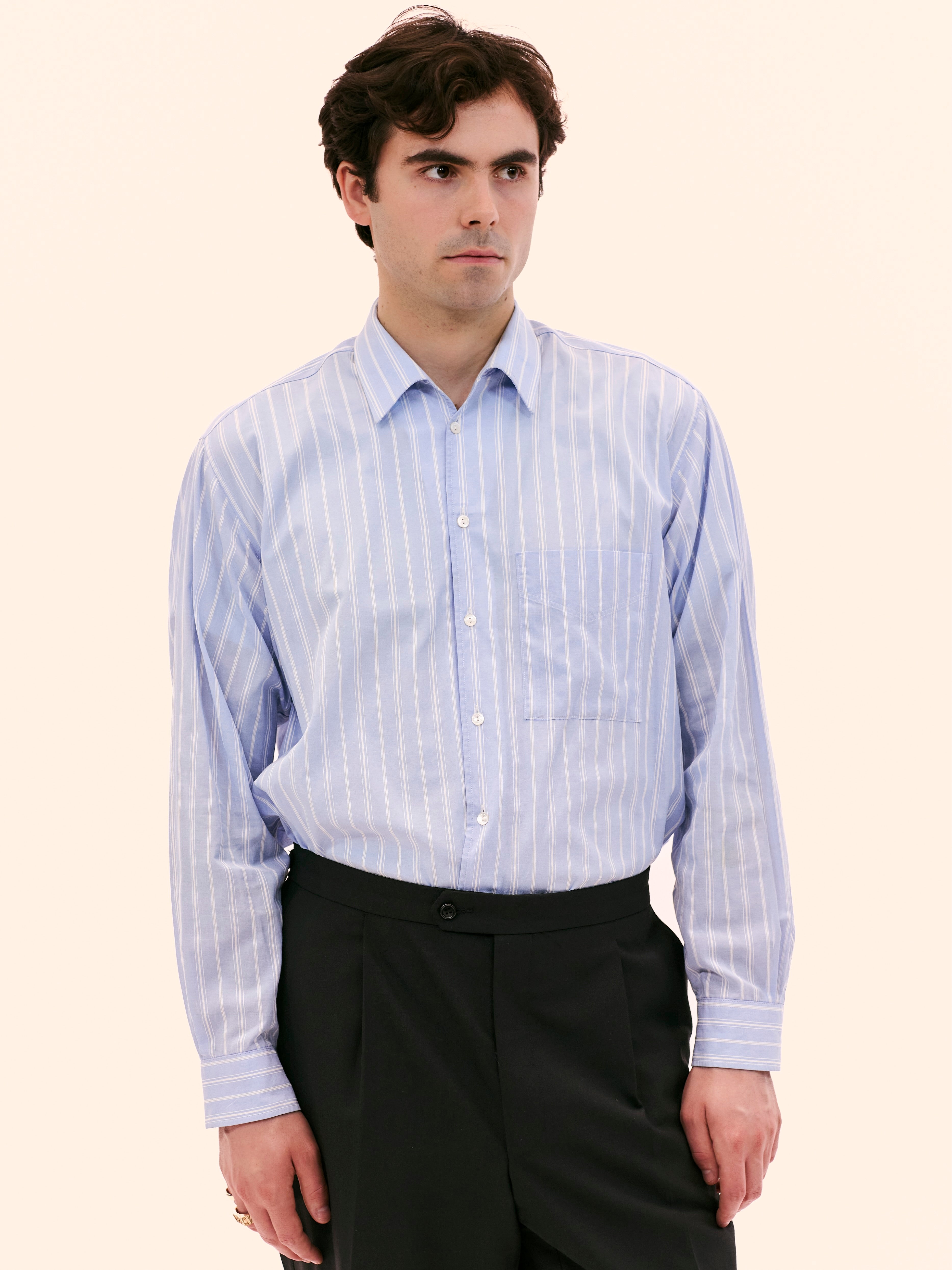ANDRÉ GHÉKIÈRE STRIPED BLUE SHIRT