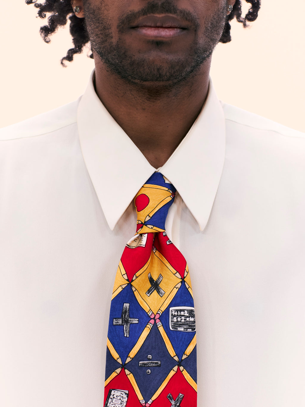 SAVE THE CHILDREN SCHOOL SUPPLIES TIE