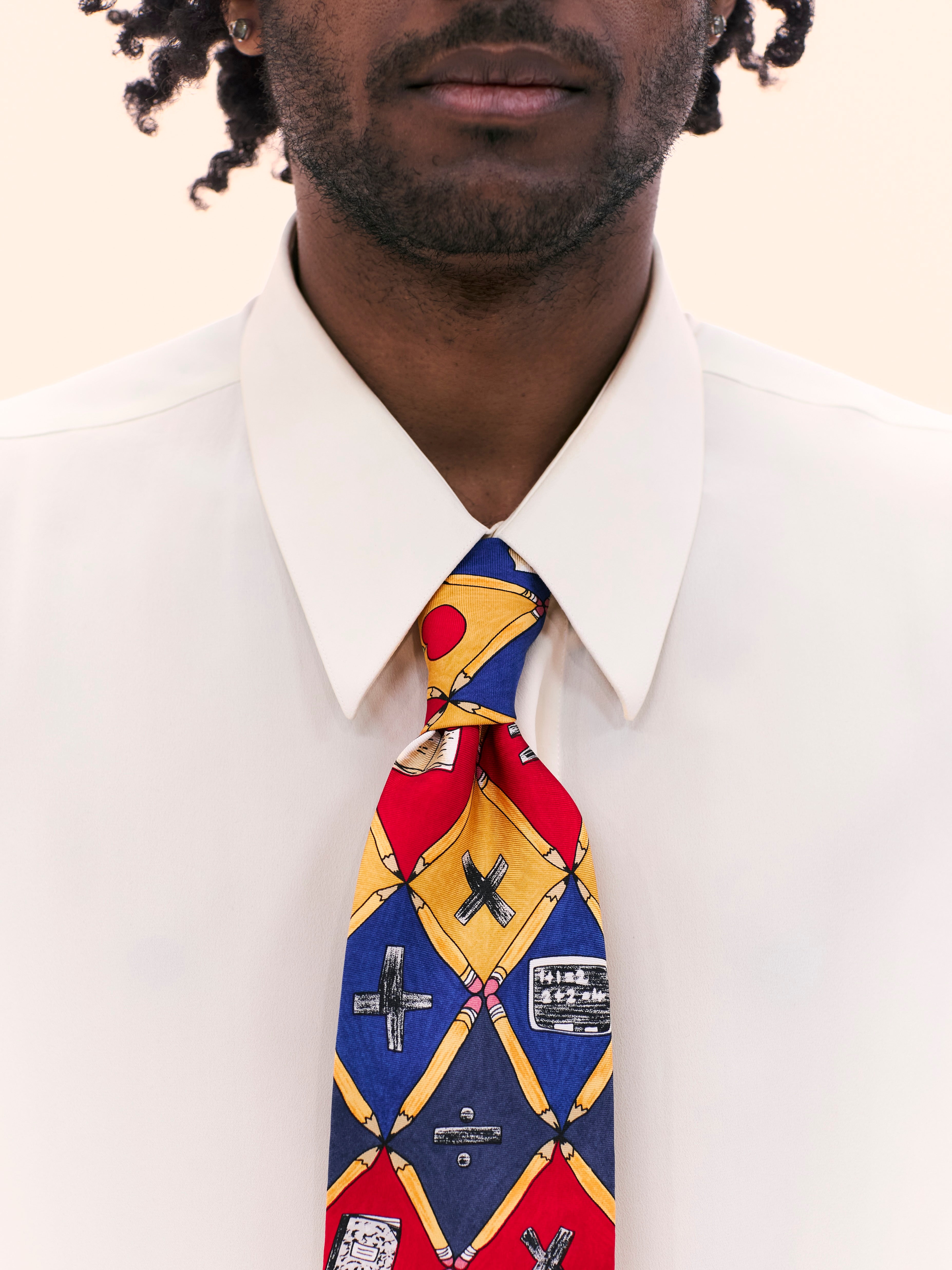 SAVE THE CHILDREN SCHOOL SUPPLIES TIE