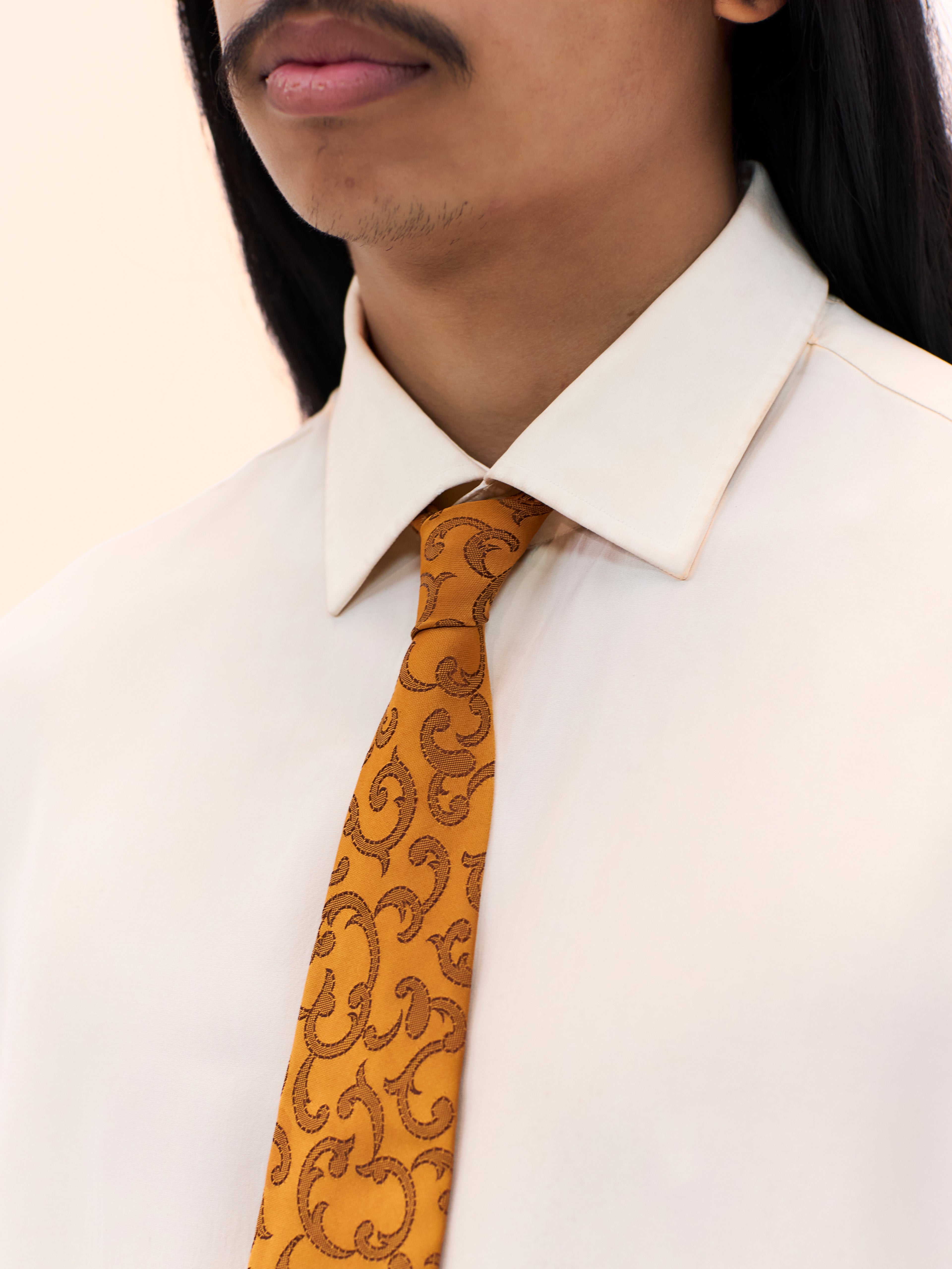 1960S SILK JACQUARD GOLD TIE
