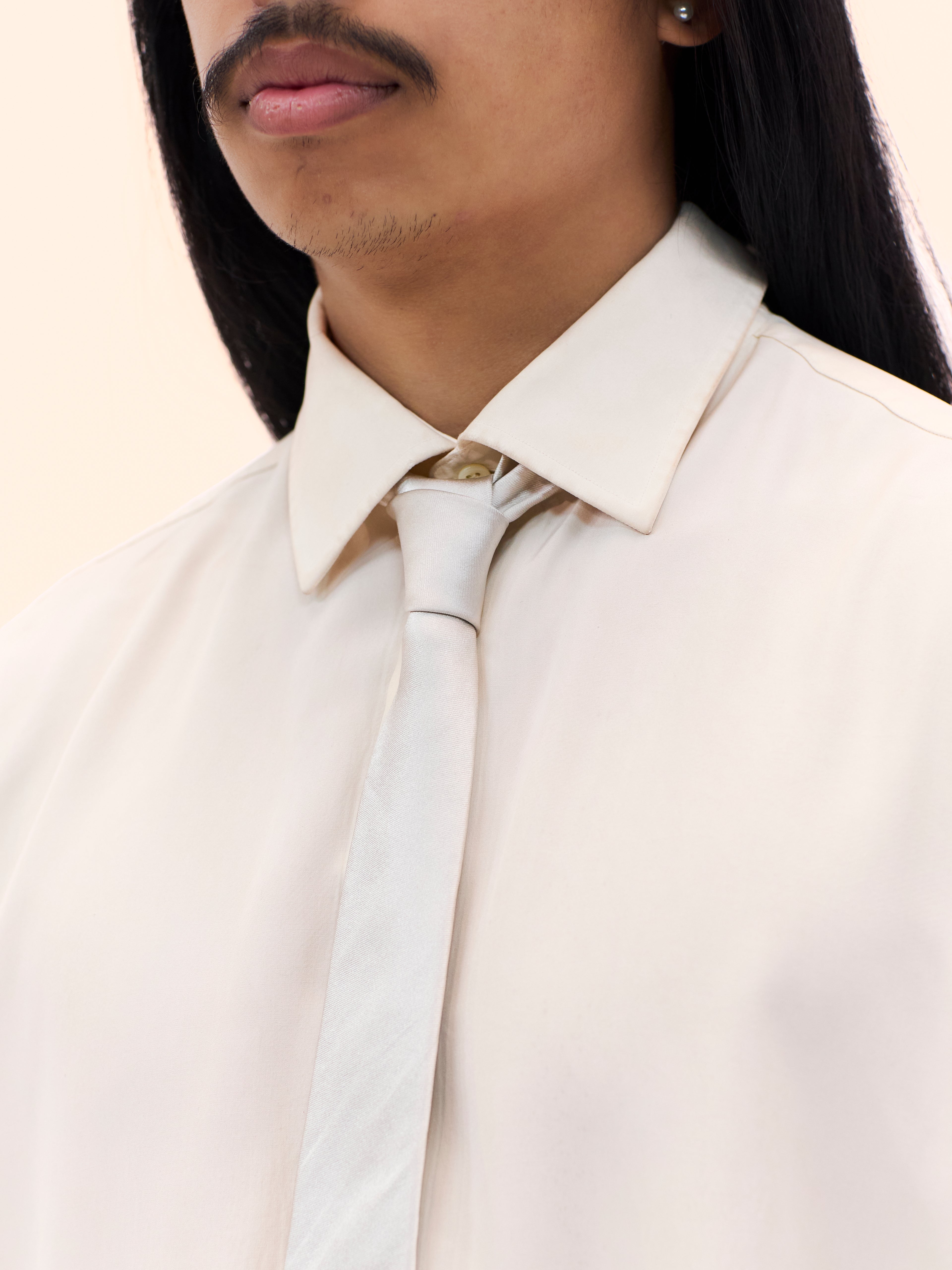 1980S SILVER THIERRY MUGLER TIE 