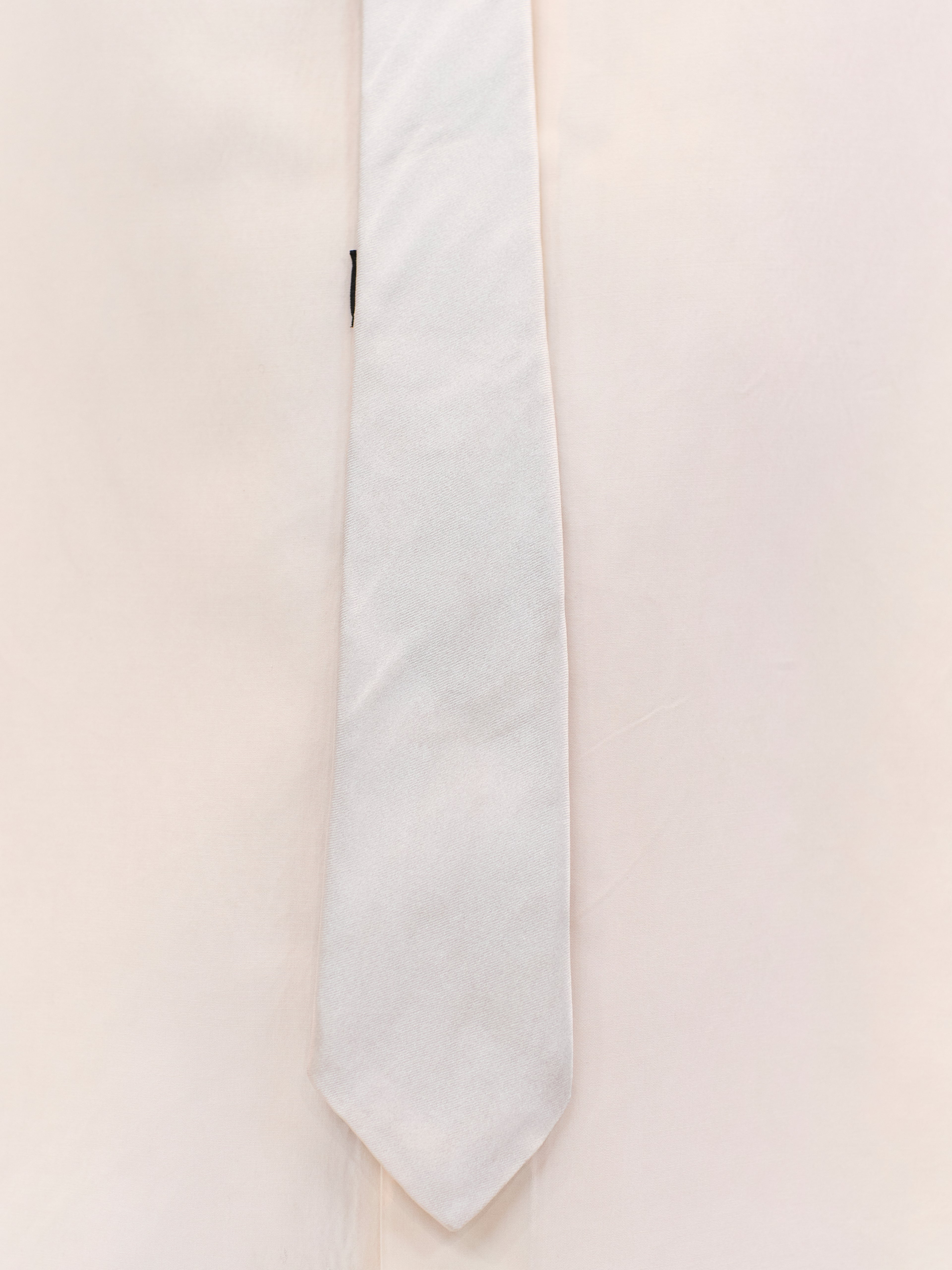 1980S SILVER THIERRY MUGLER TIE 