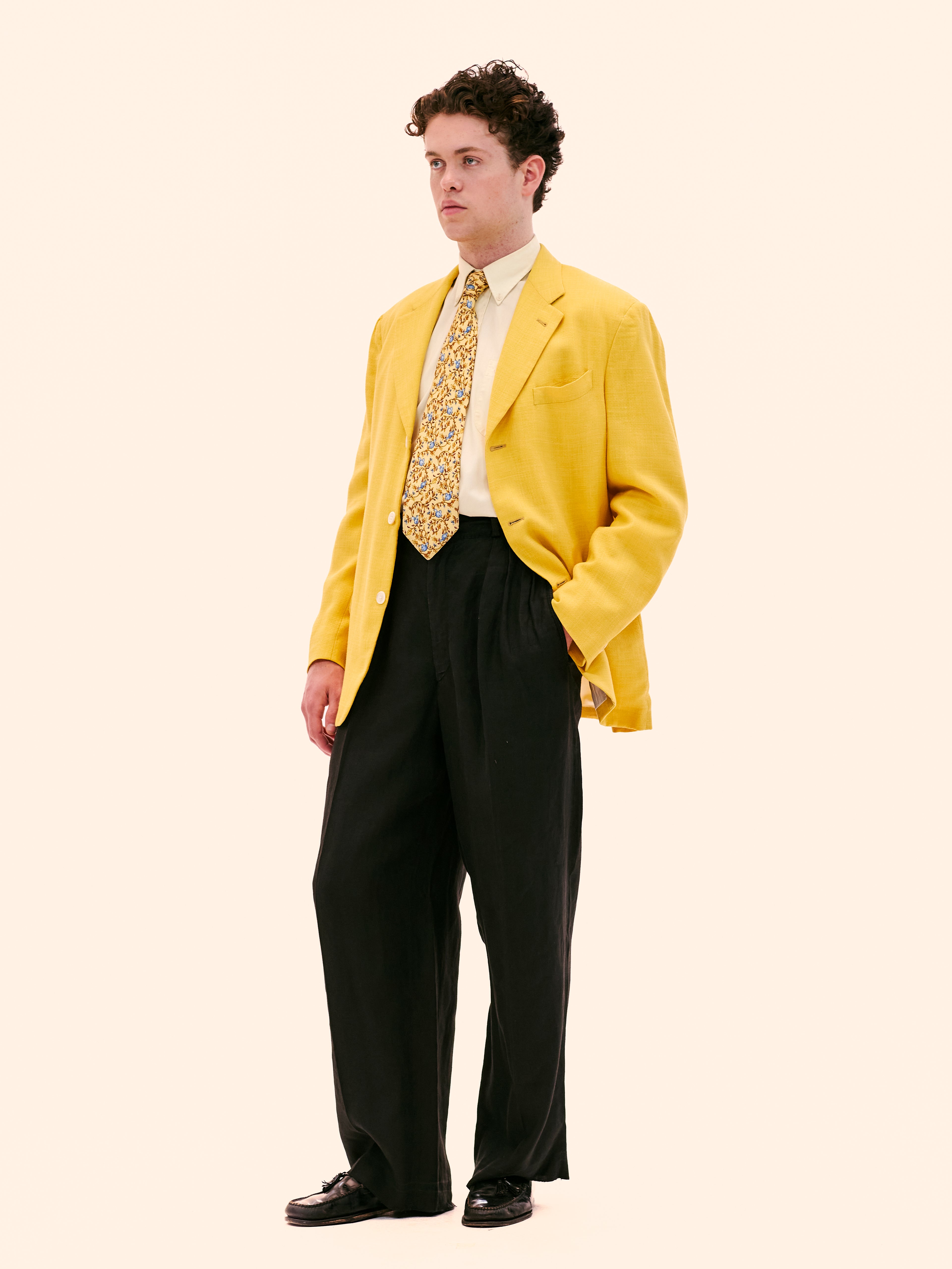 CHRISTIAN DIOR YELLOW BLAZER