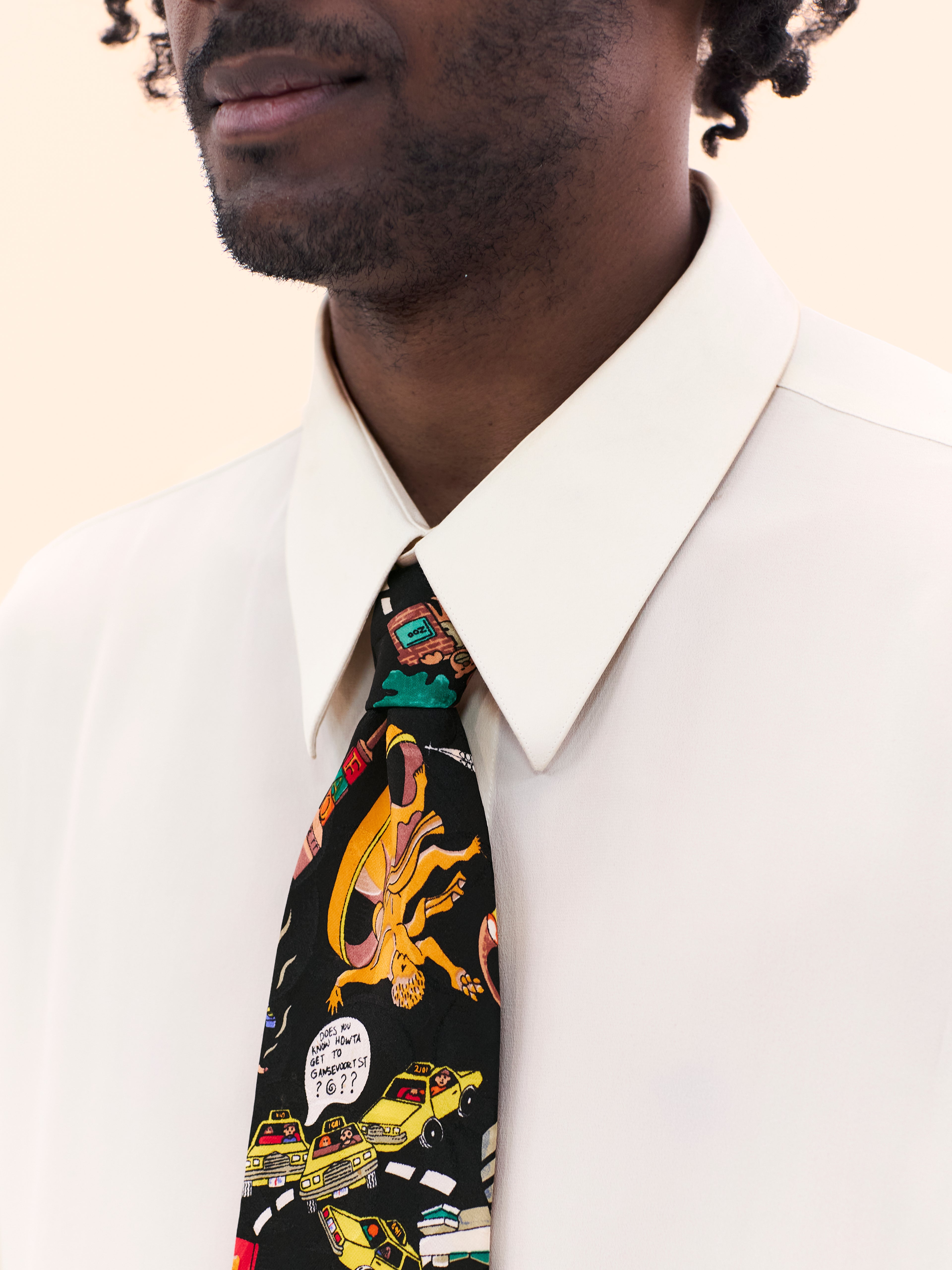 1991 NICOLE MILLER NEW YORK TIE
