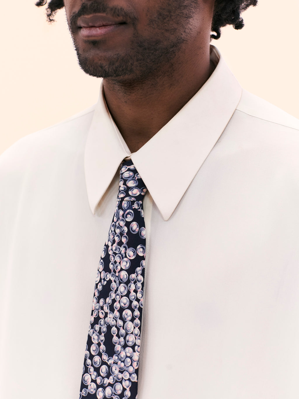 MOSCHINO PEARL TIE