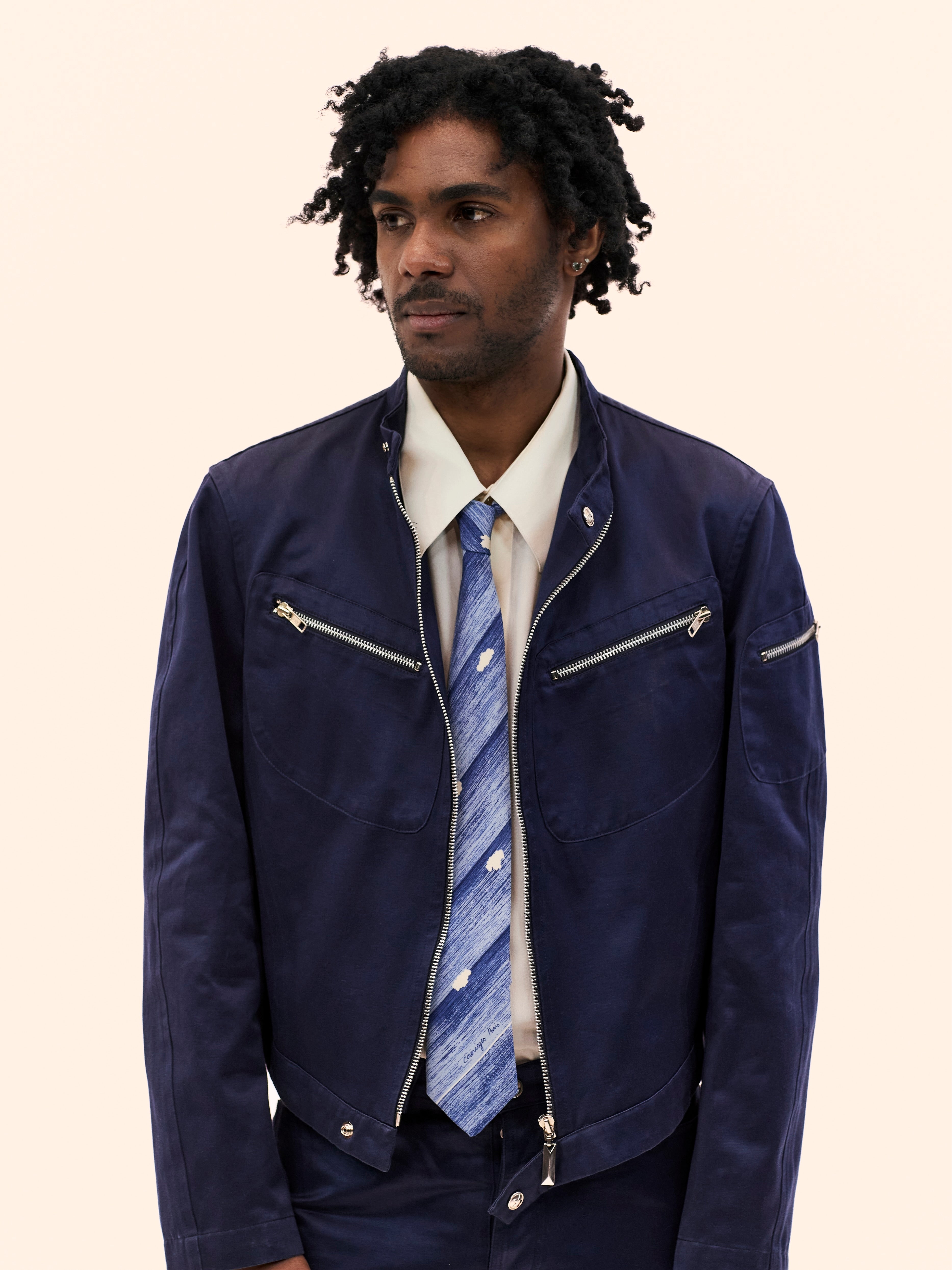 COURRÉGES SKY AND CLOUD TIE