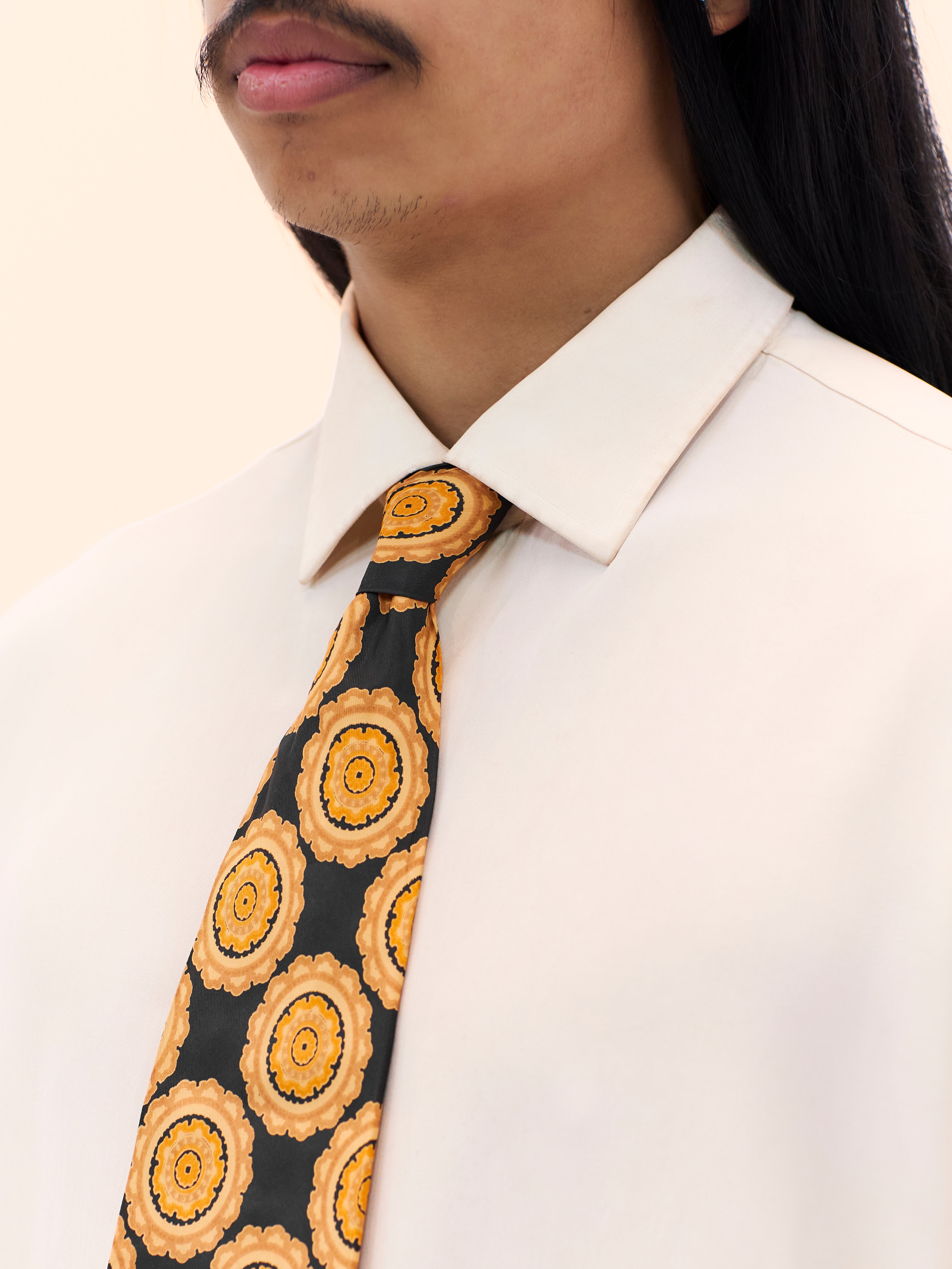 1970S WIDE SUN PATTERN TIE