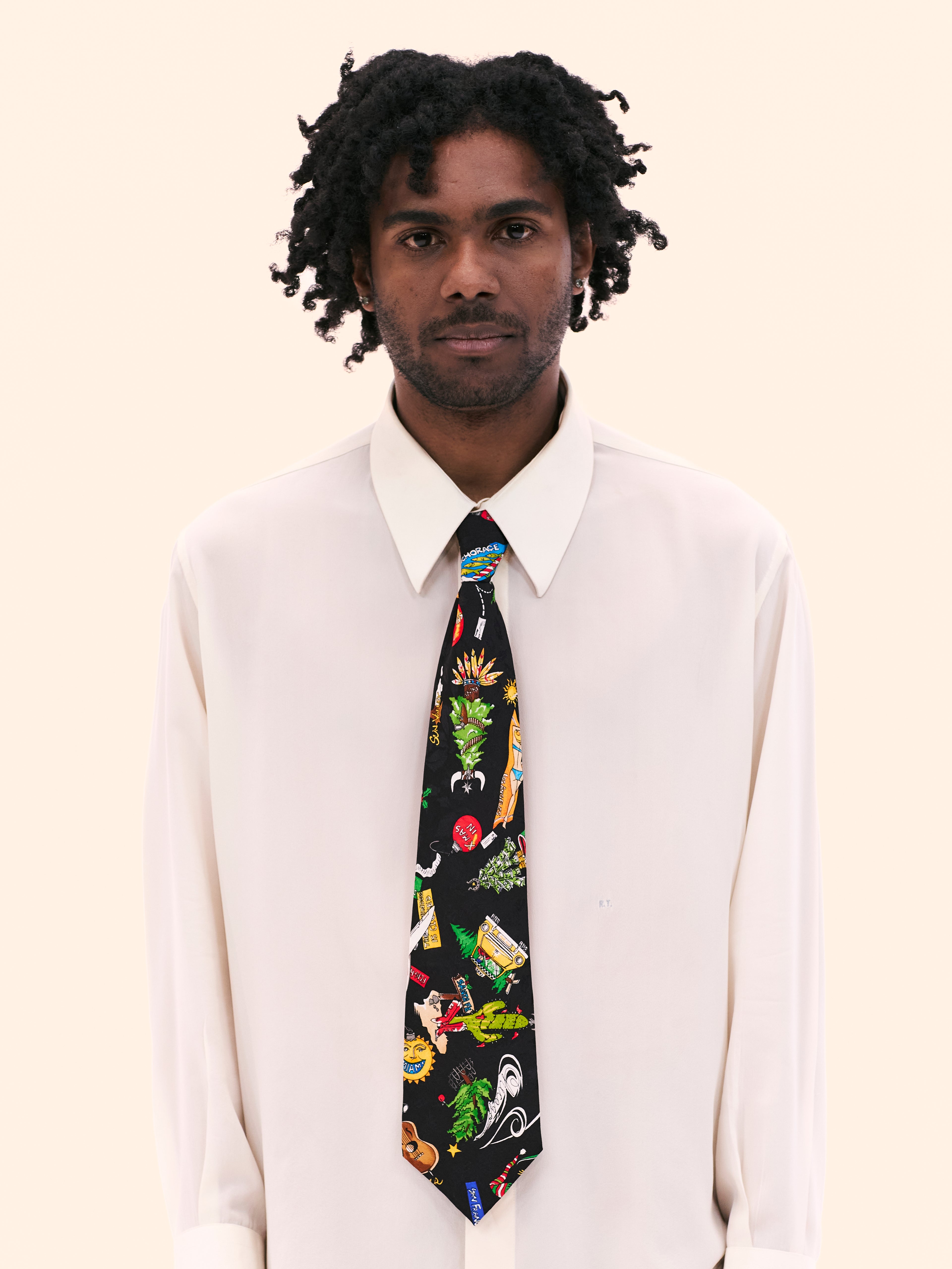 1992 NICOLE MILLER USA CHRISTMAS TIE
