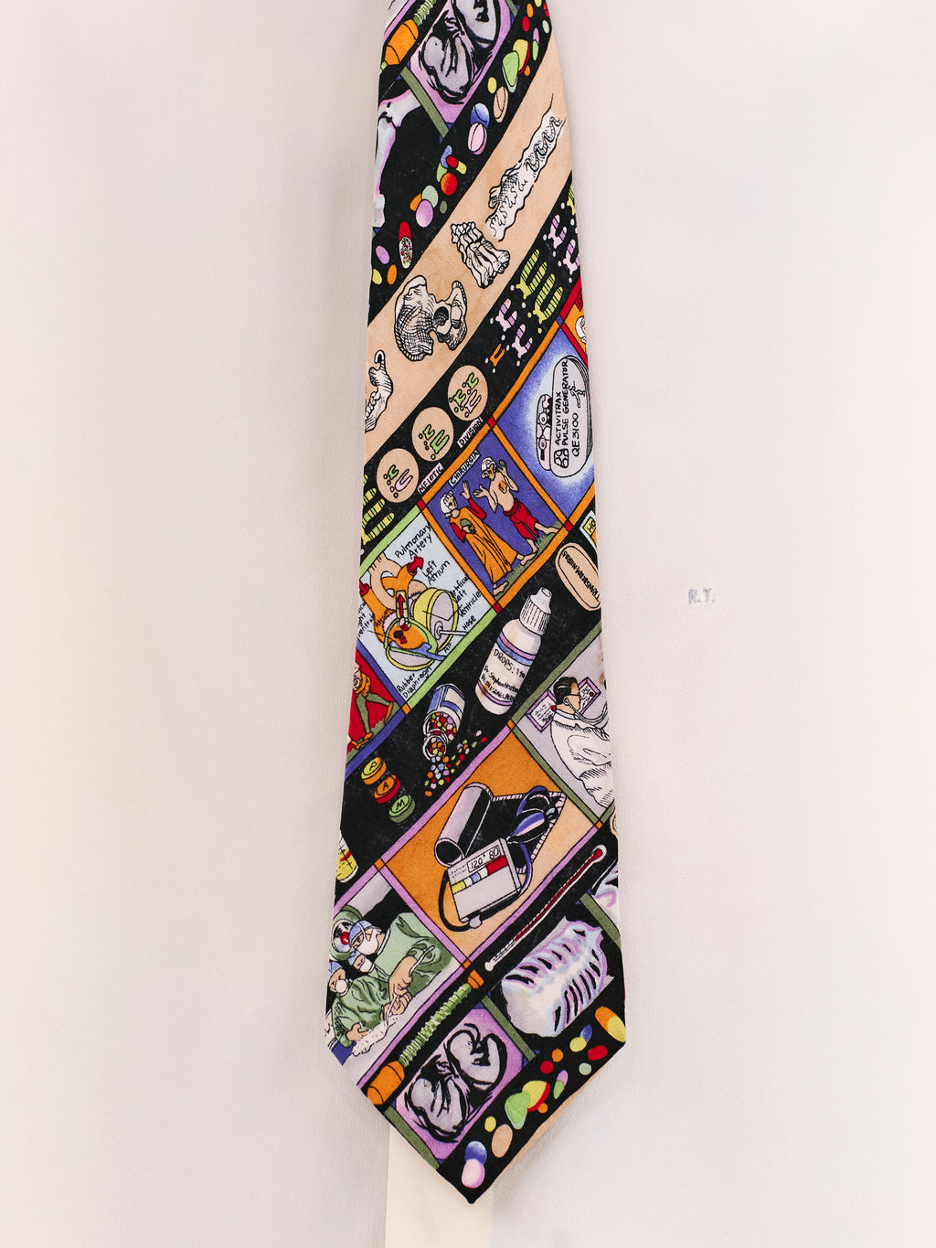 1993 NICOLE MILLER DOCTOR TIE