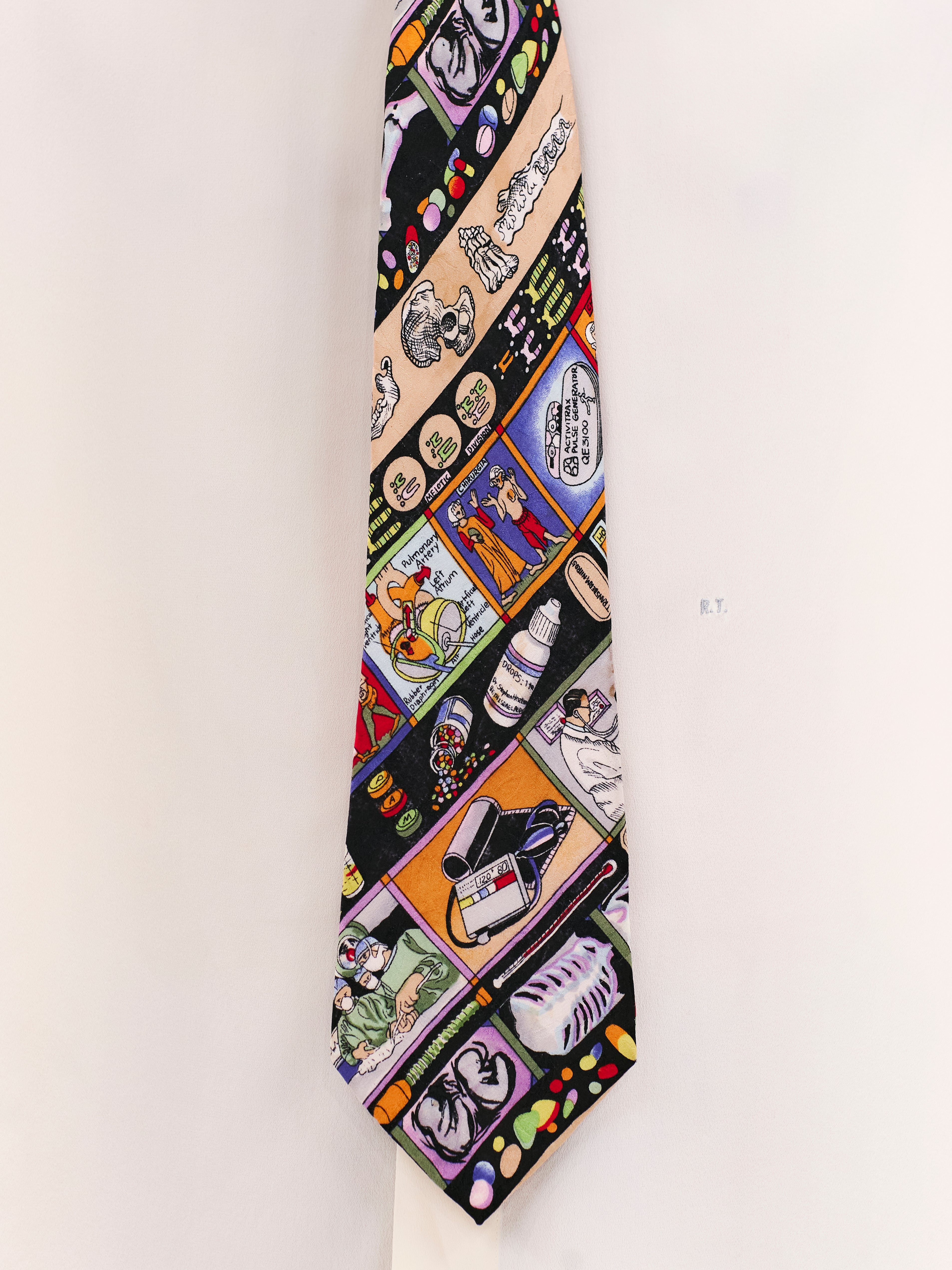 1993 NICOLE MILLER DOCTOR TIE