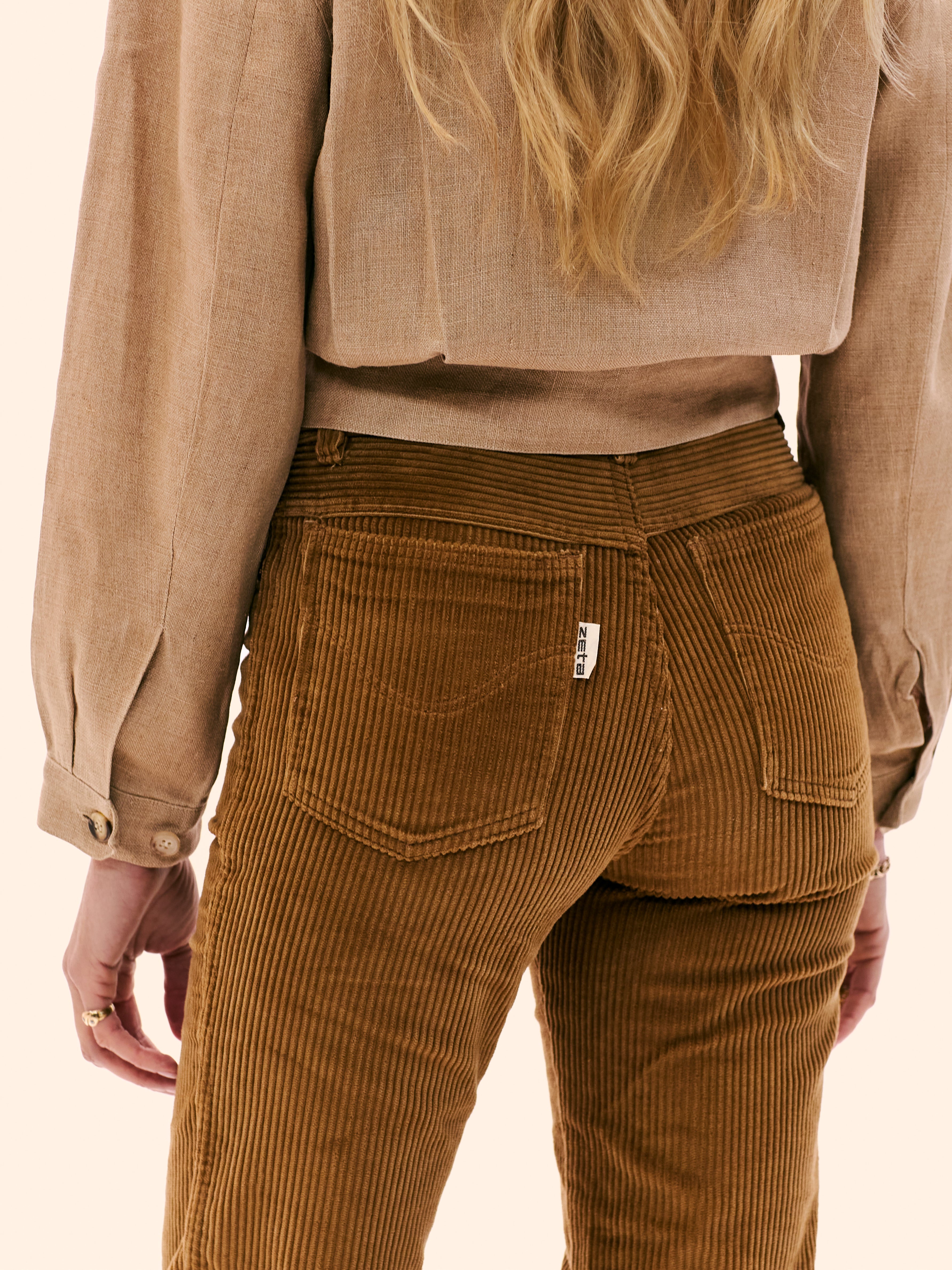 1970'S HIGHWAISTED CORDUROY TROUSERS