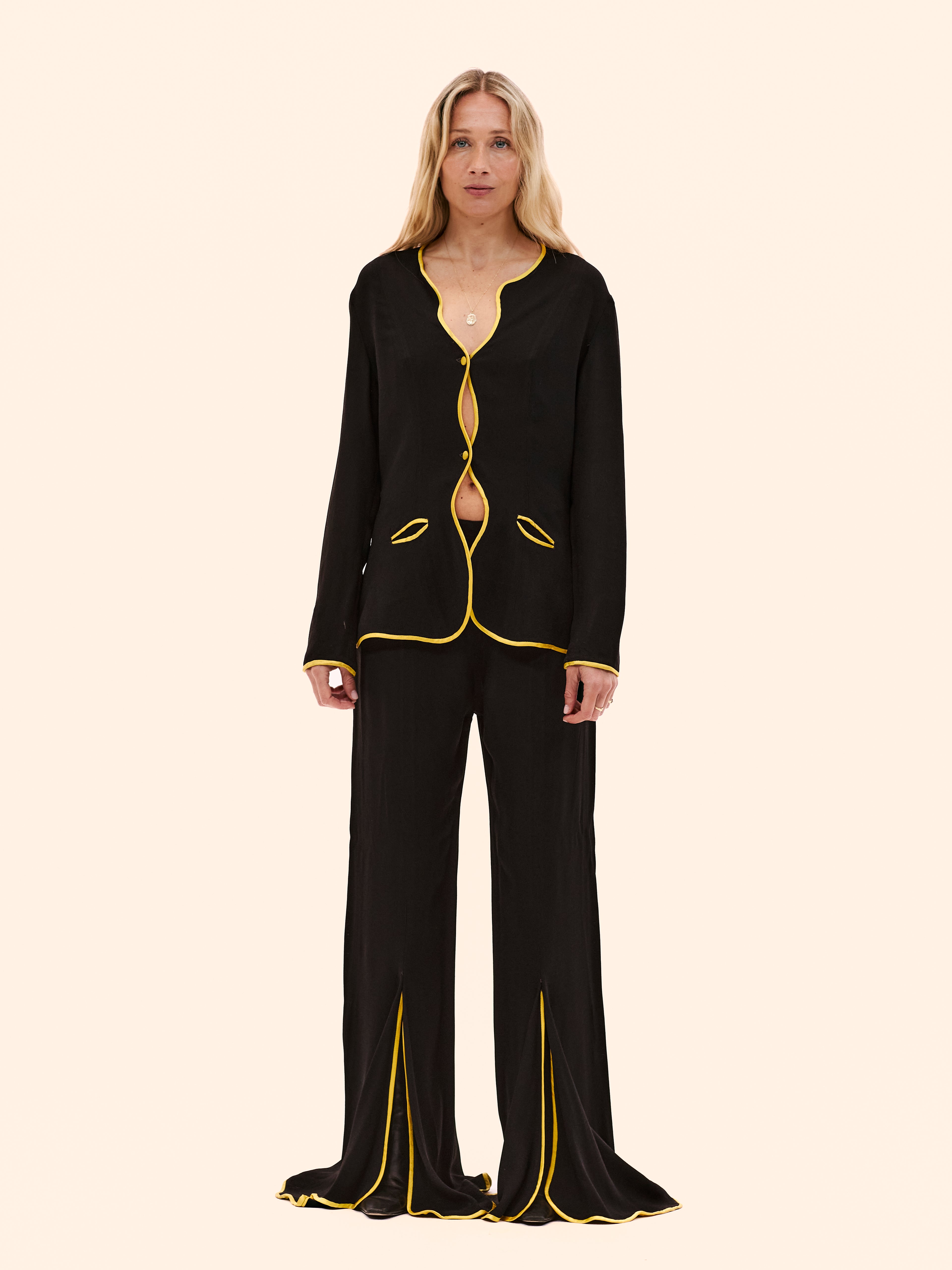 1969 OSSIE CLARK 'JUDY' CREPE TROUSER SUIT