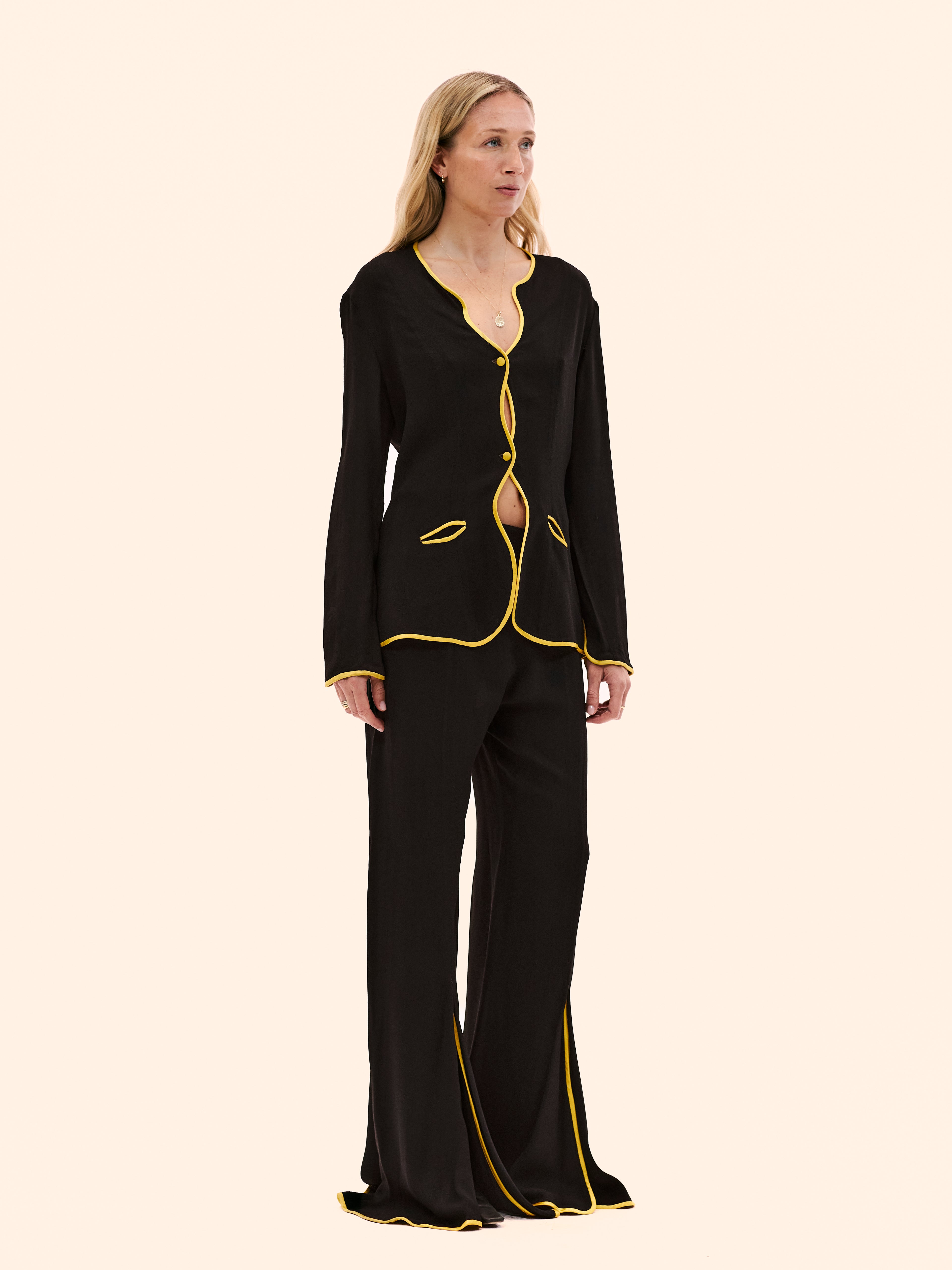 1969 OSSIE CLARK 'JUDY' CREPE TROUSER SUIT
