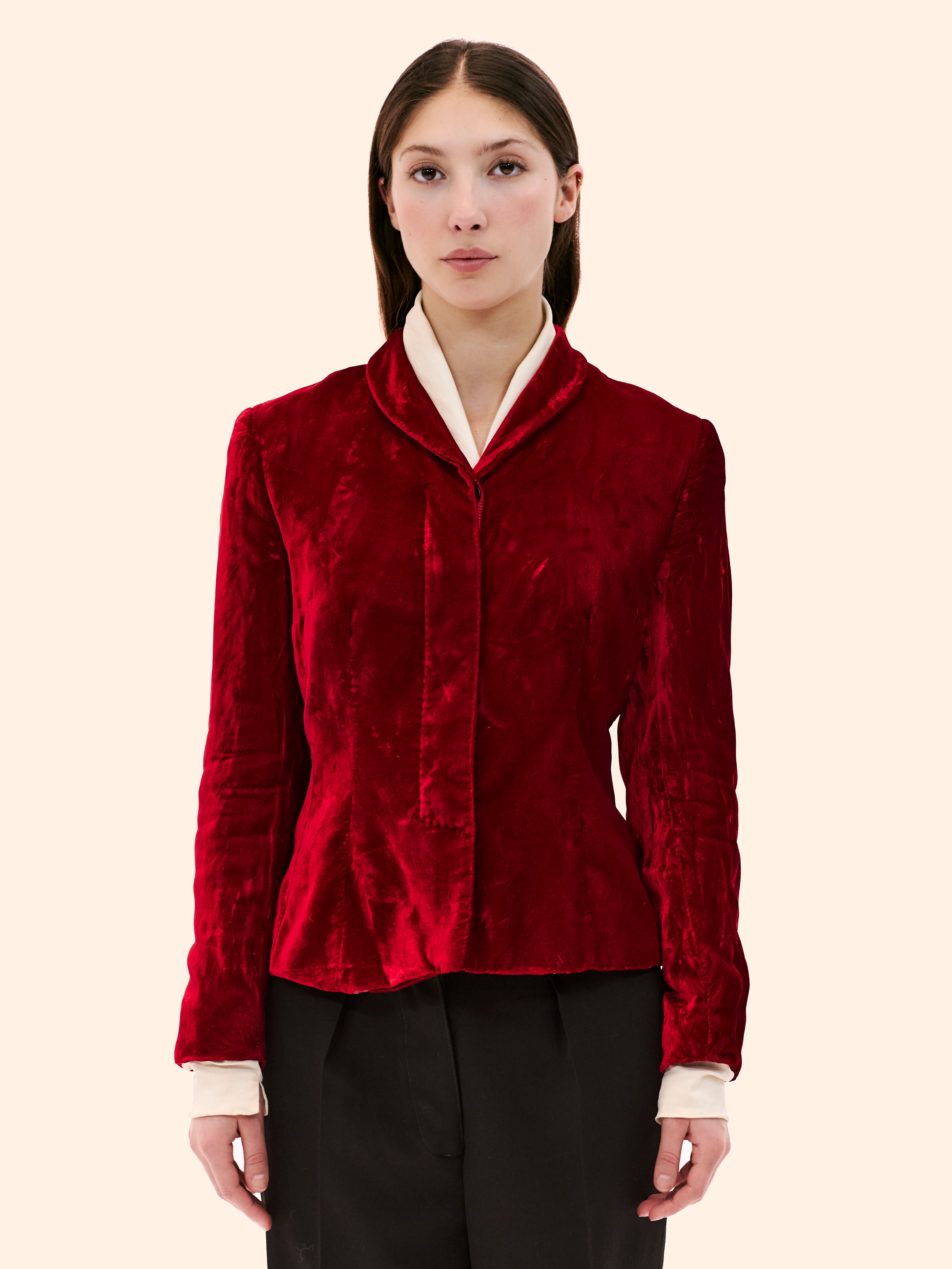 AW99-00 GUCCI BY TOM FORD RED VELVET SHAWL COLLAR JACKET