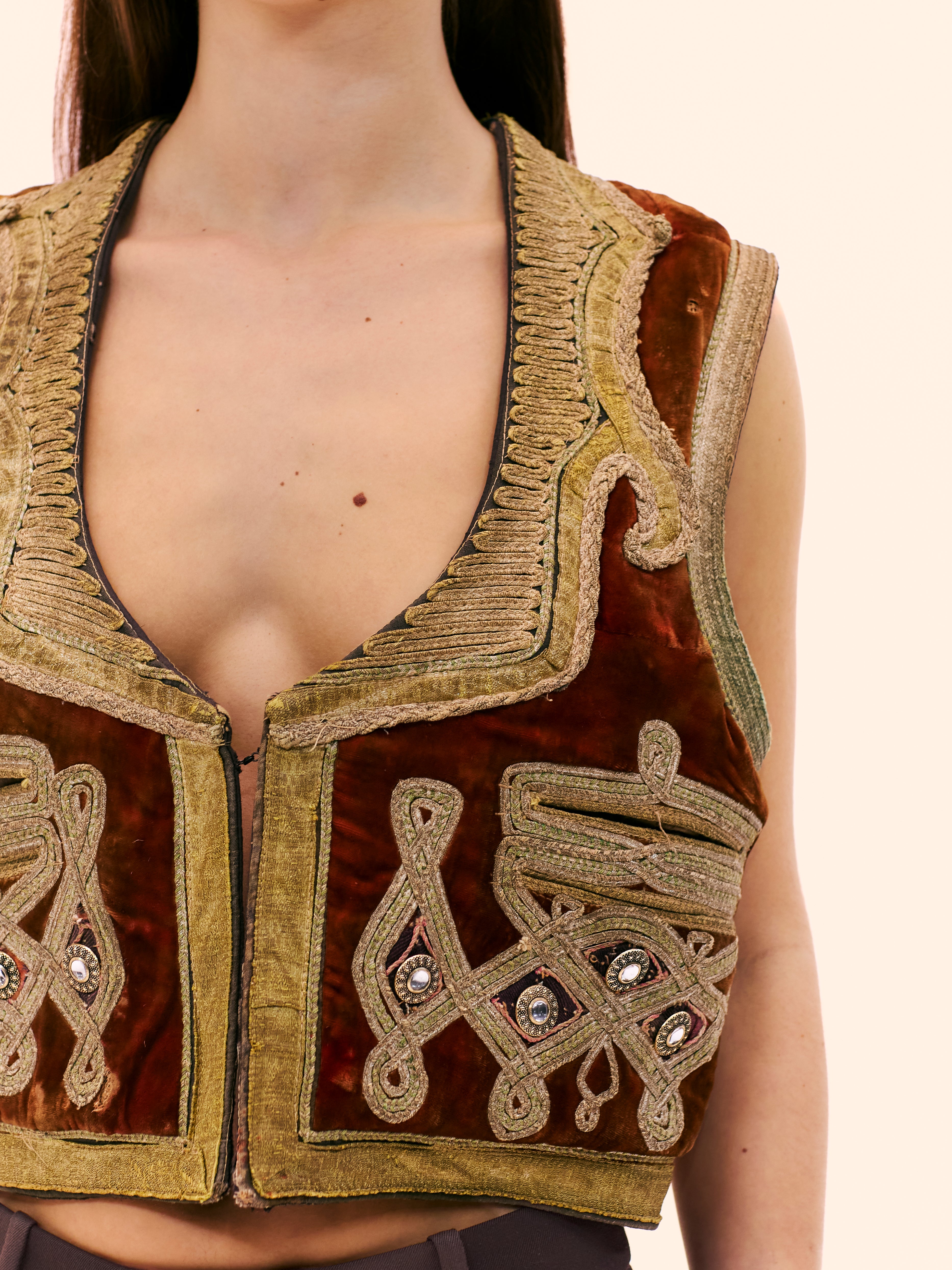 1930'S GOLD LAME EMBROIDERED WAISTCOAT