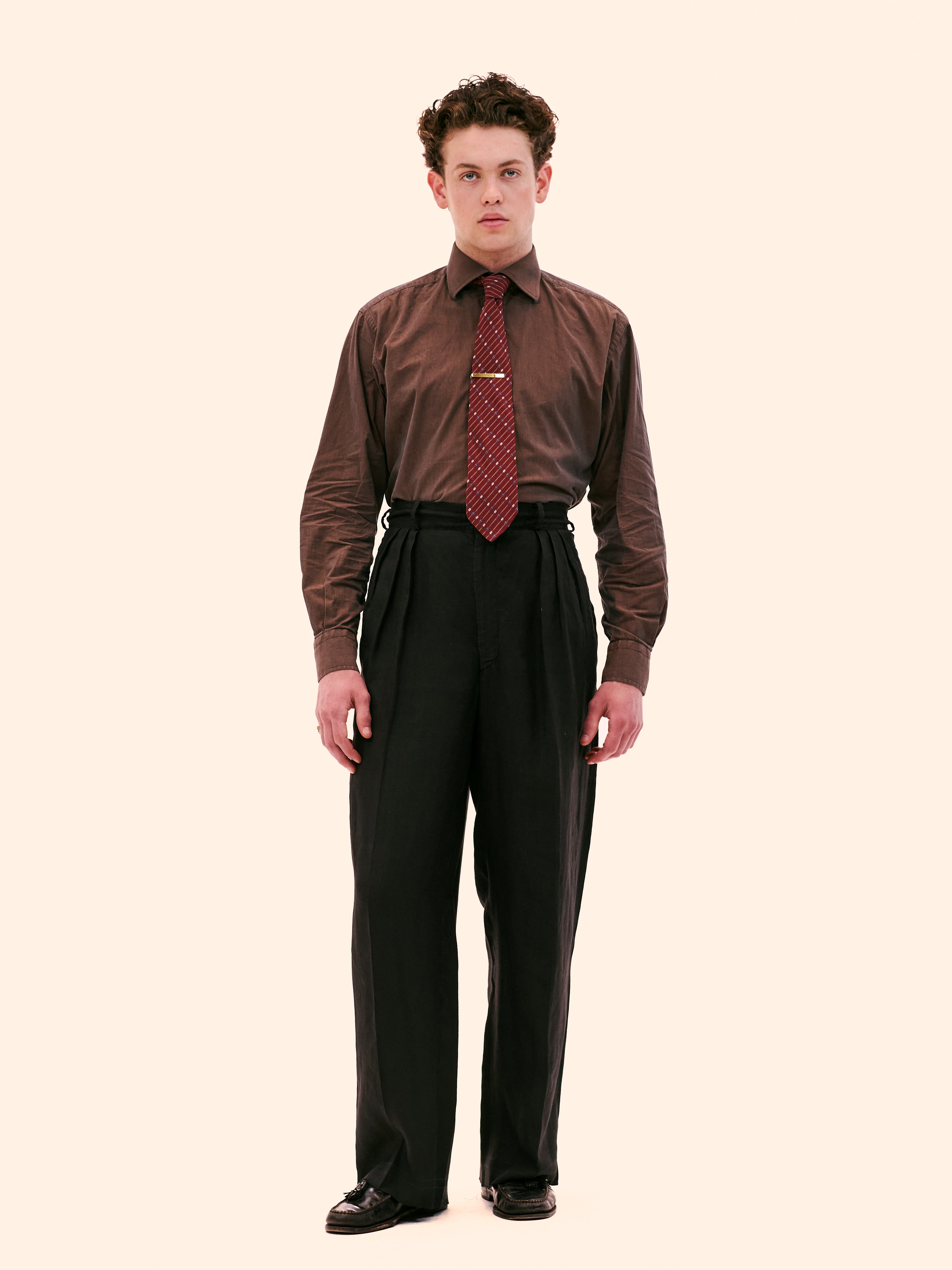 MONTANA PLEATED LINEN TROUSERS