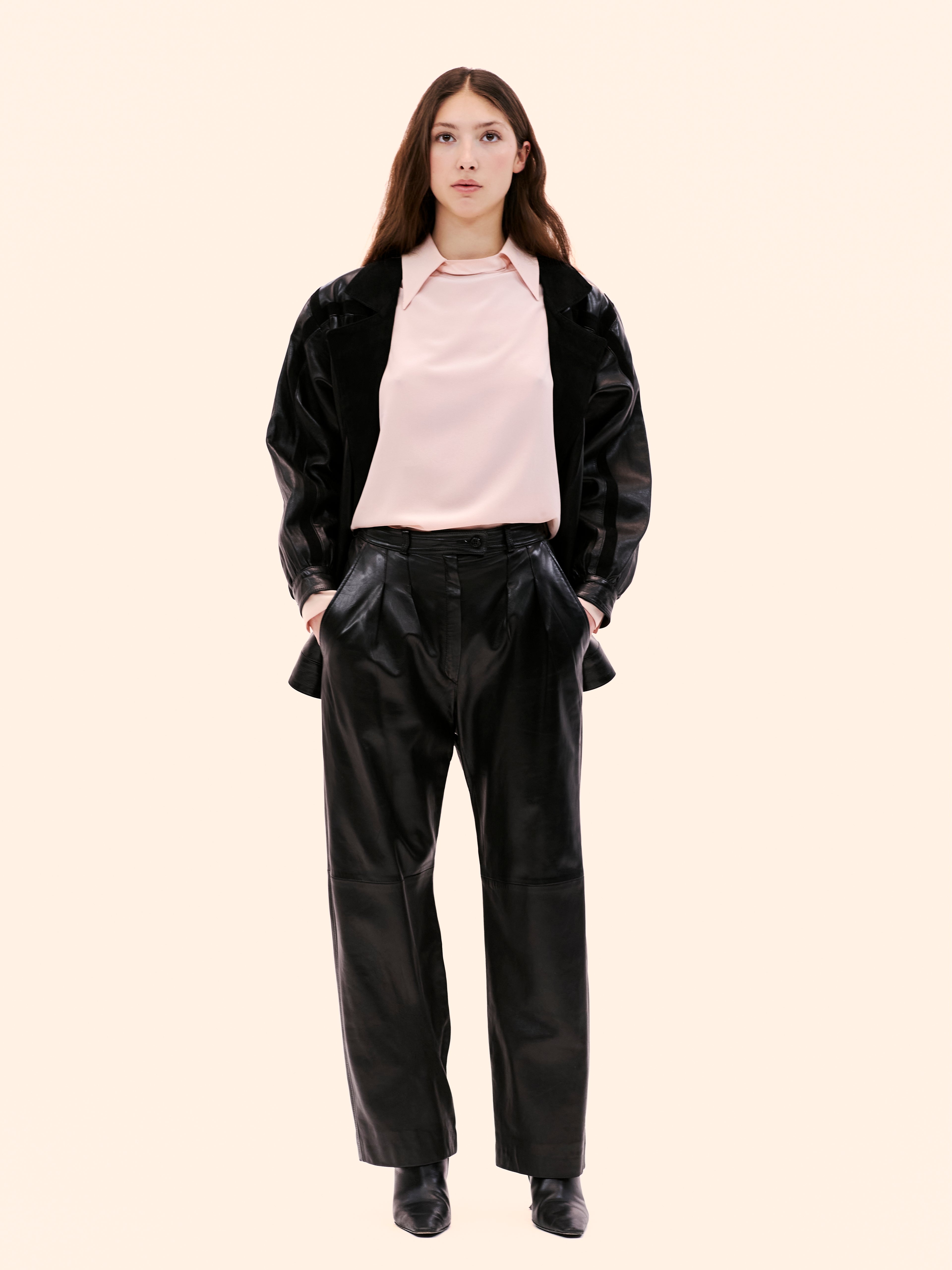 1980 CHLOÉ BY KARL LAGERFELD BLACK LEATHER SUIT AND BLOUSE
