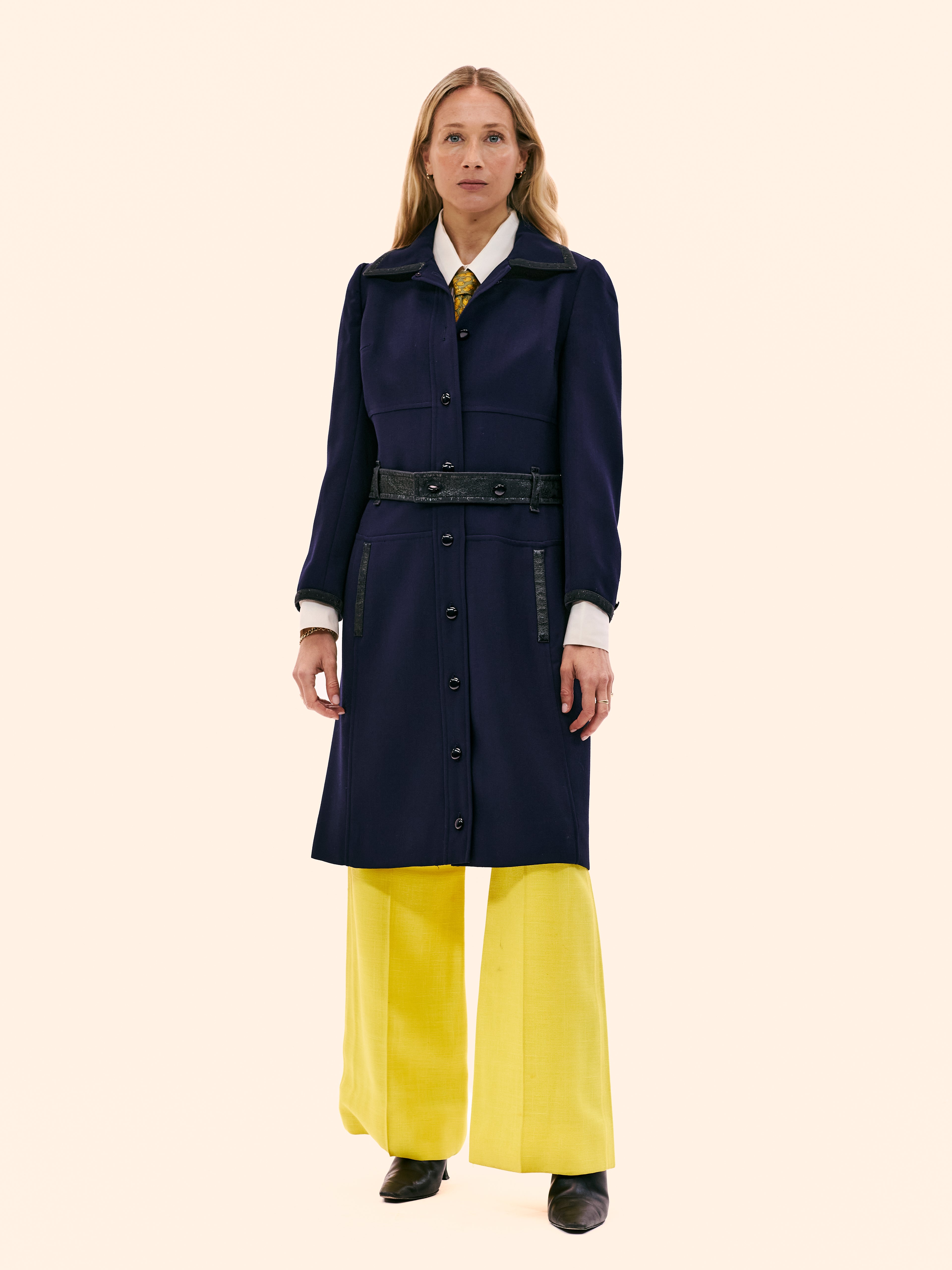 COURREGES NAVY WOOL COAT WITH YELLOW LINEN TROUSERS