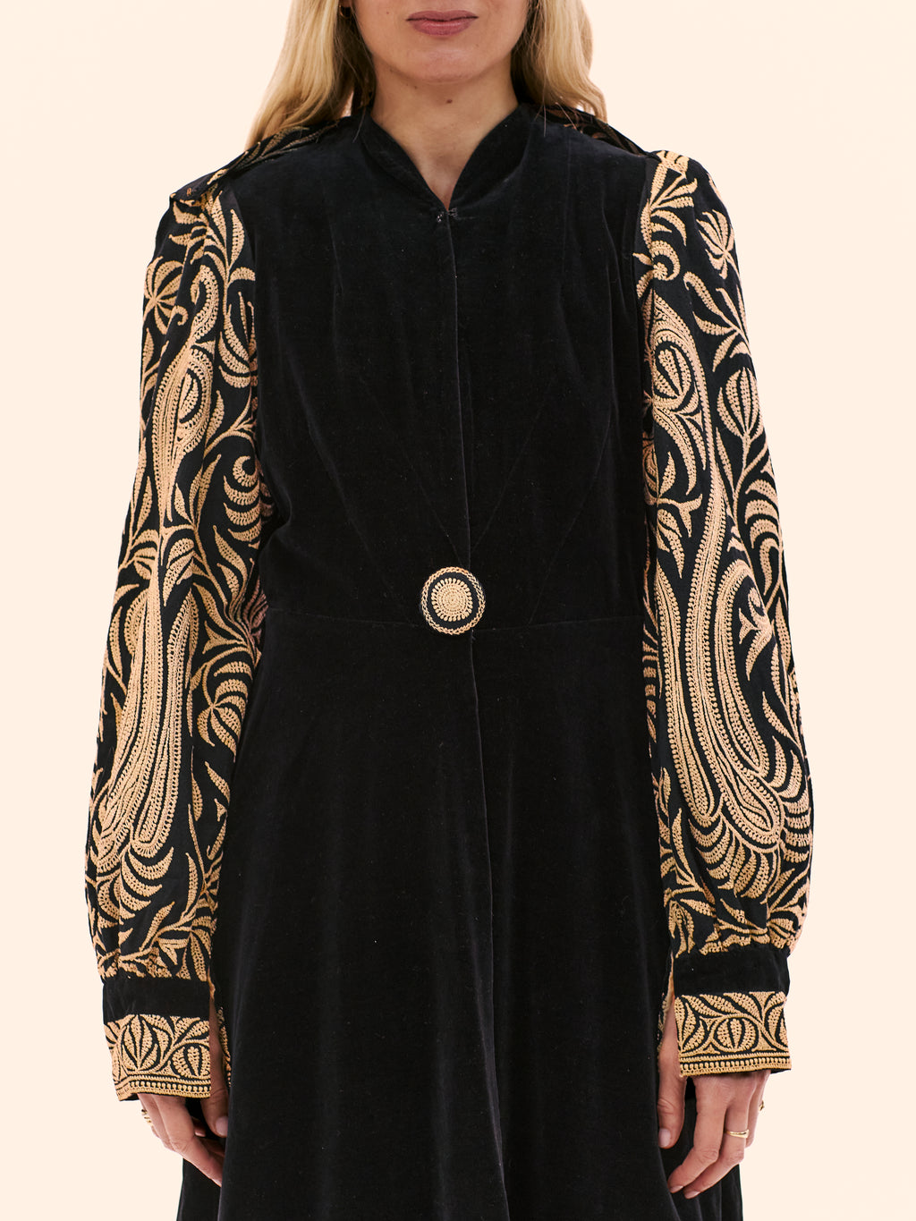 1930'S EMBROIDERED BLACK VELVET COAT