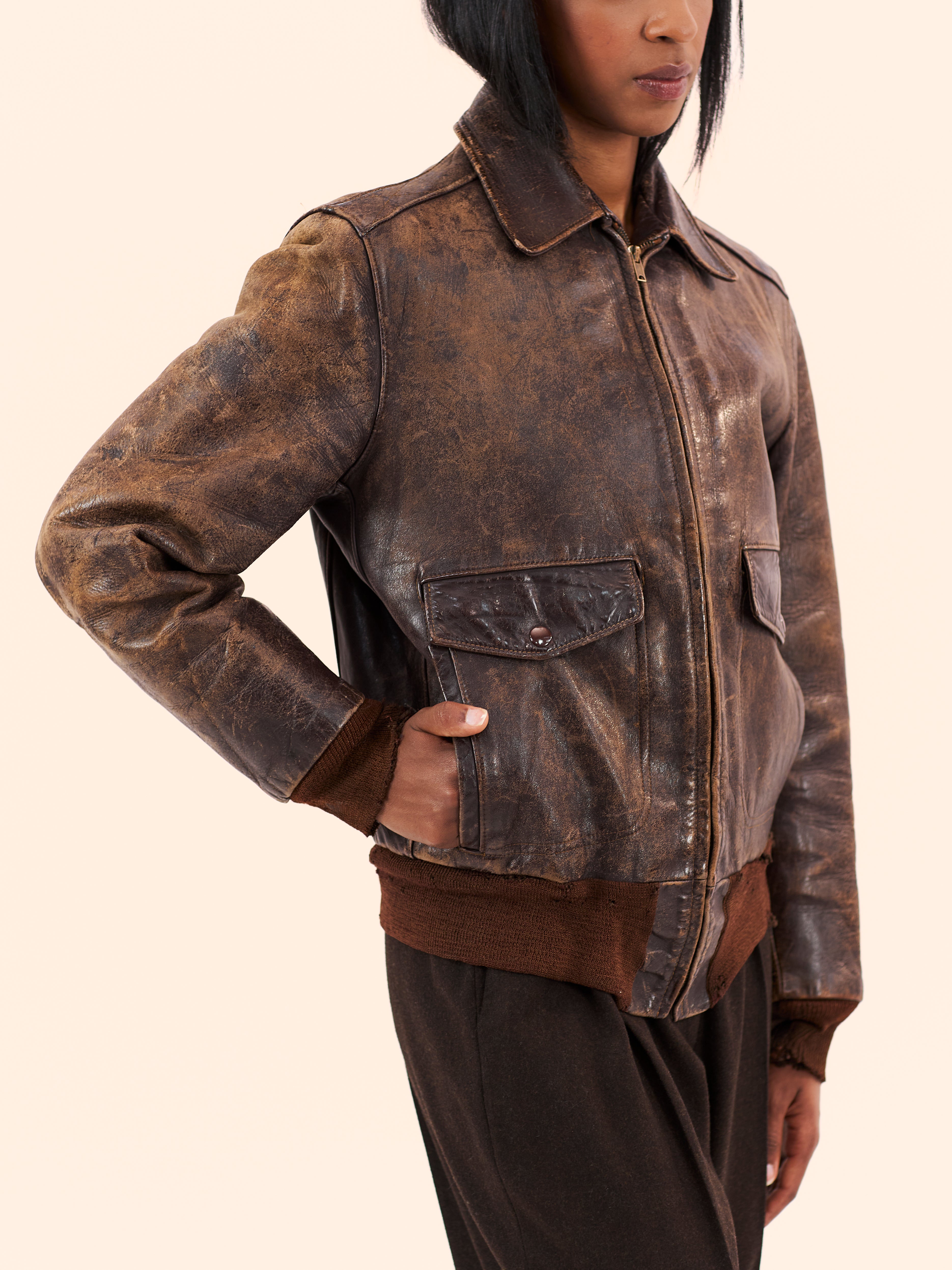 1940'S DISTRESSED A2 FLIGHT LEATHER JACKET