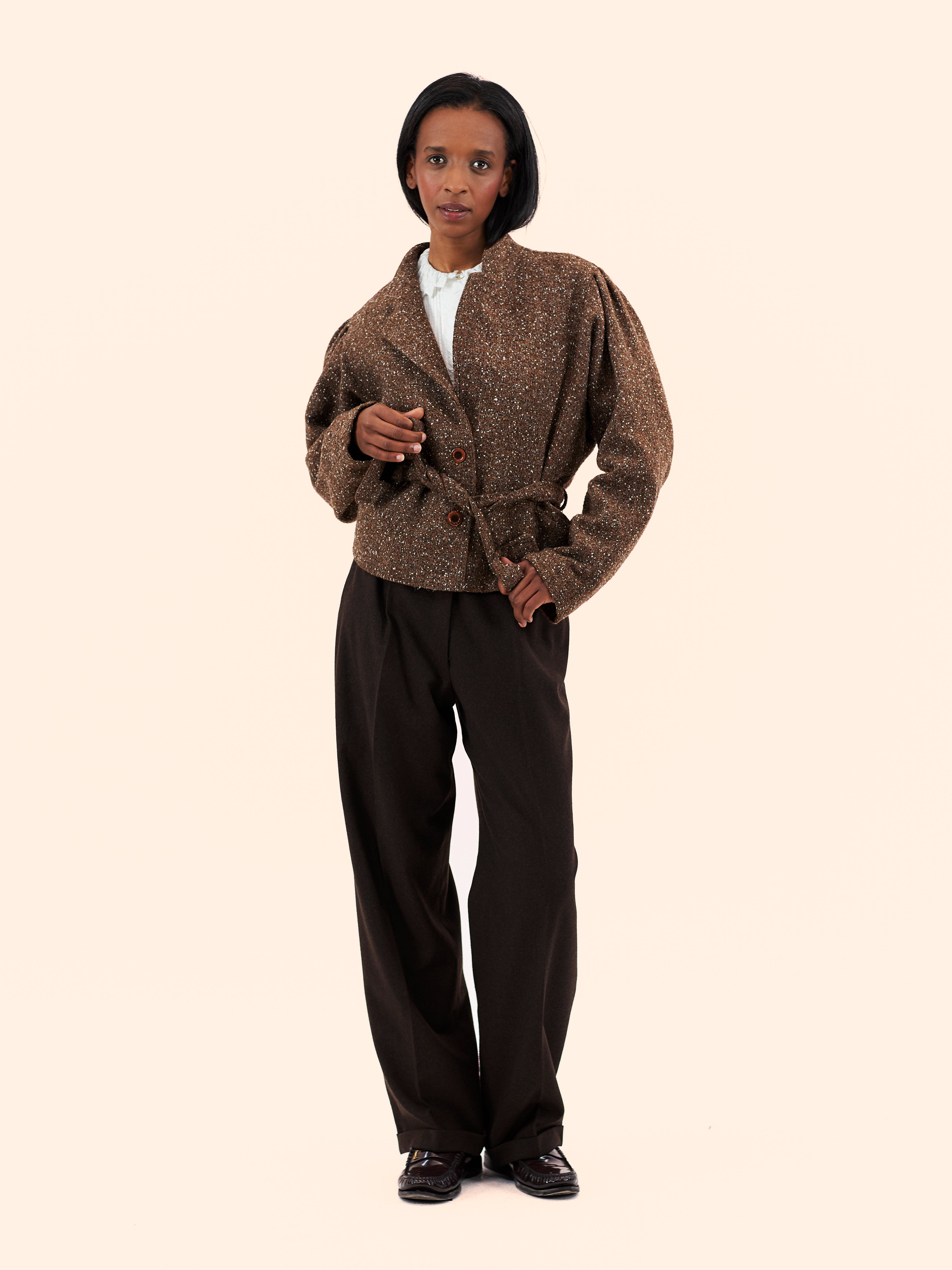 CROPPED BROWN JACKET 