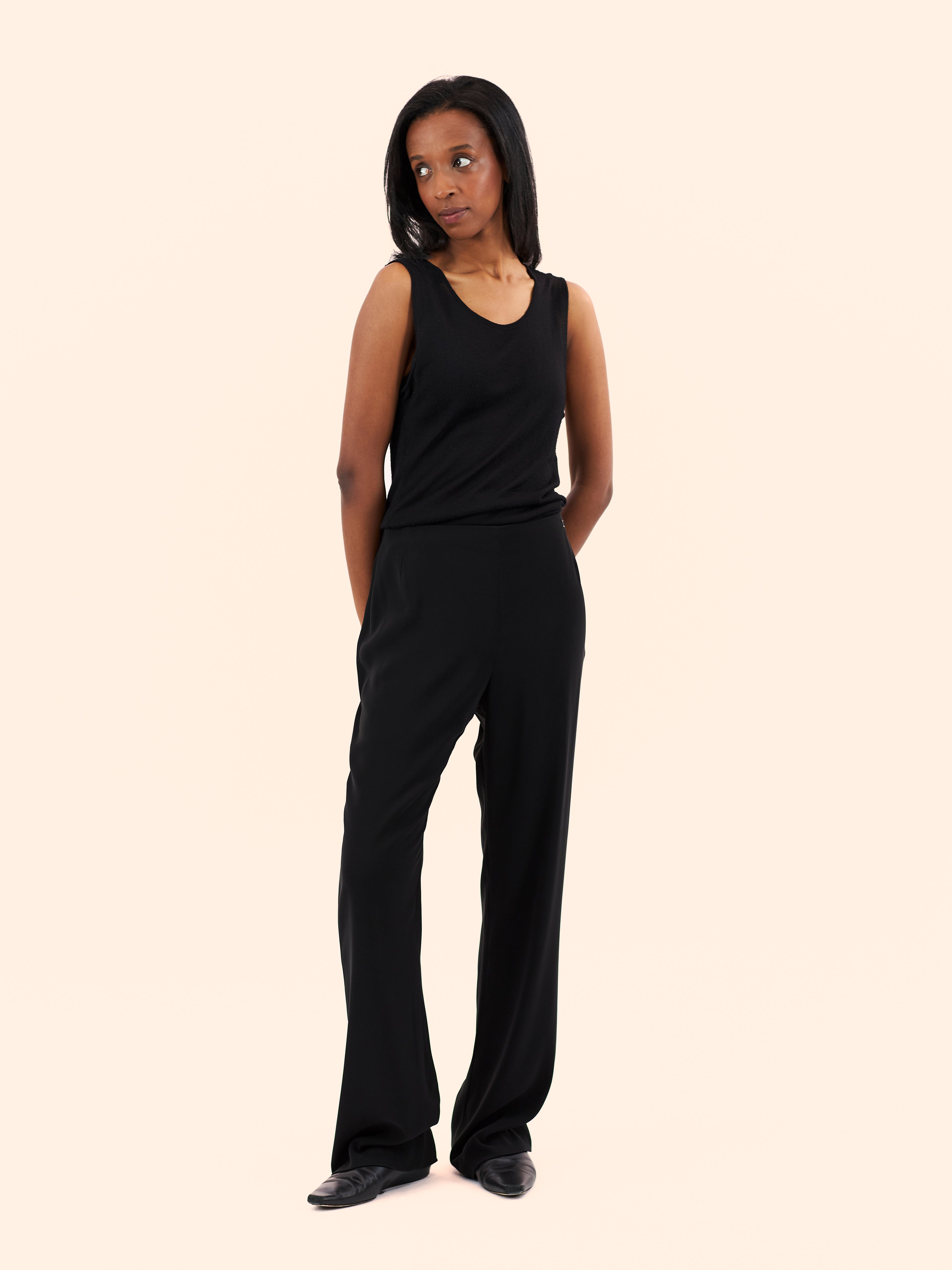 A/W 00-01 CHANEL BY KARL LAGERFELD BLACK KNIT TANK