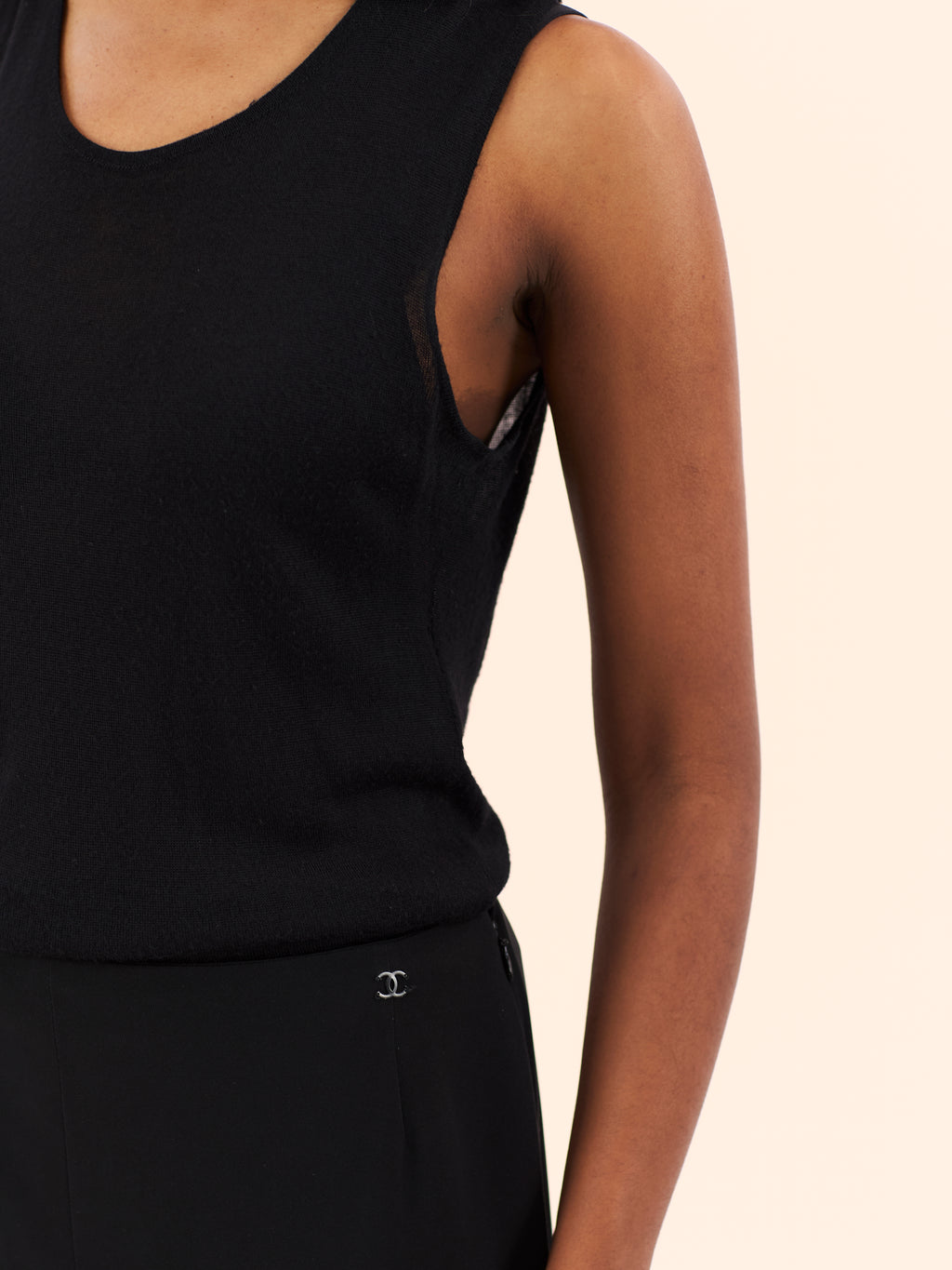 A/W 00-01 CHANEL BY KARL LAGERFELD BLACK KNIT TANK