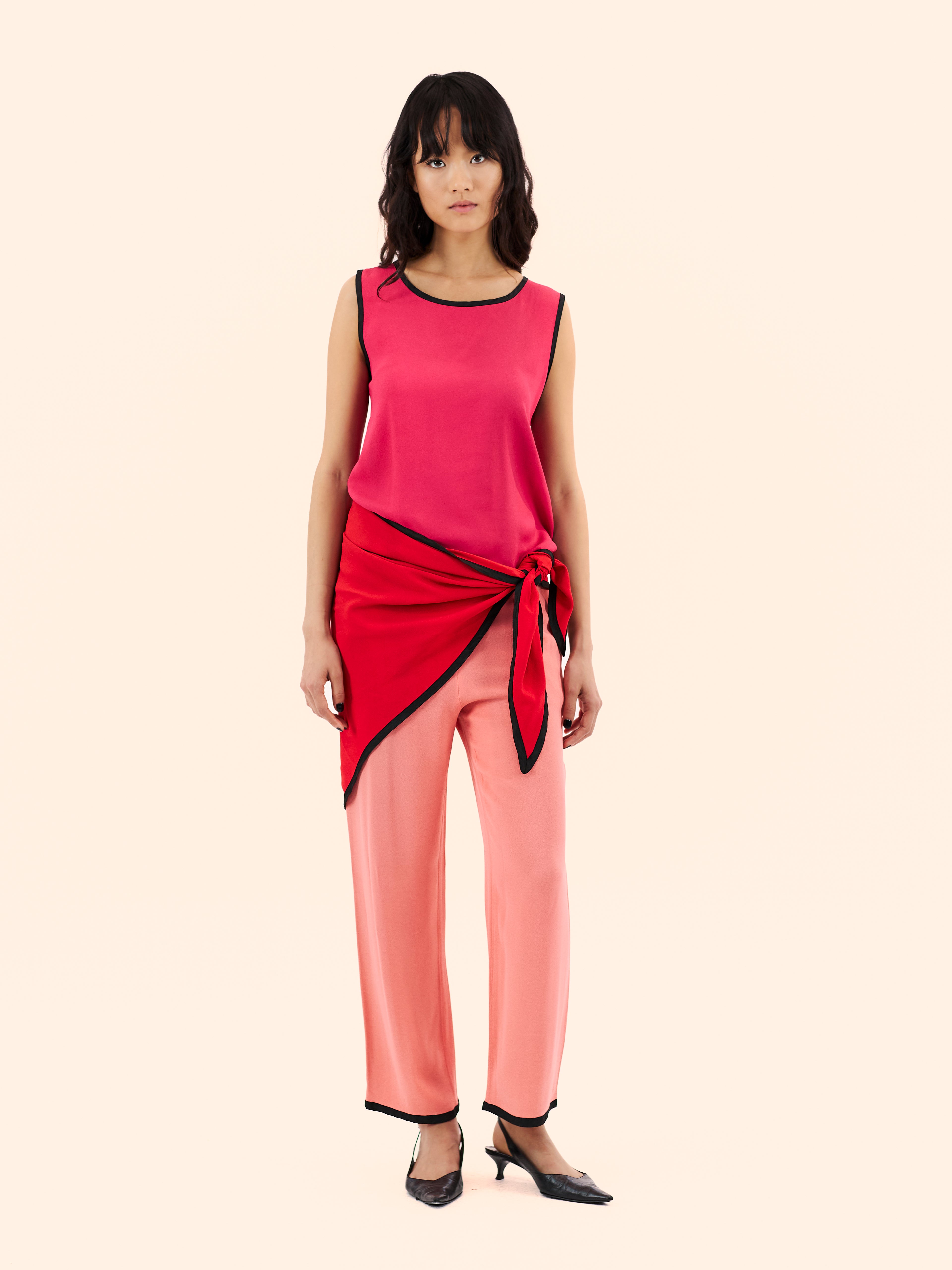 1979 YVES SAINT LAURENT PINK SUMMER SILK SUIT