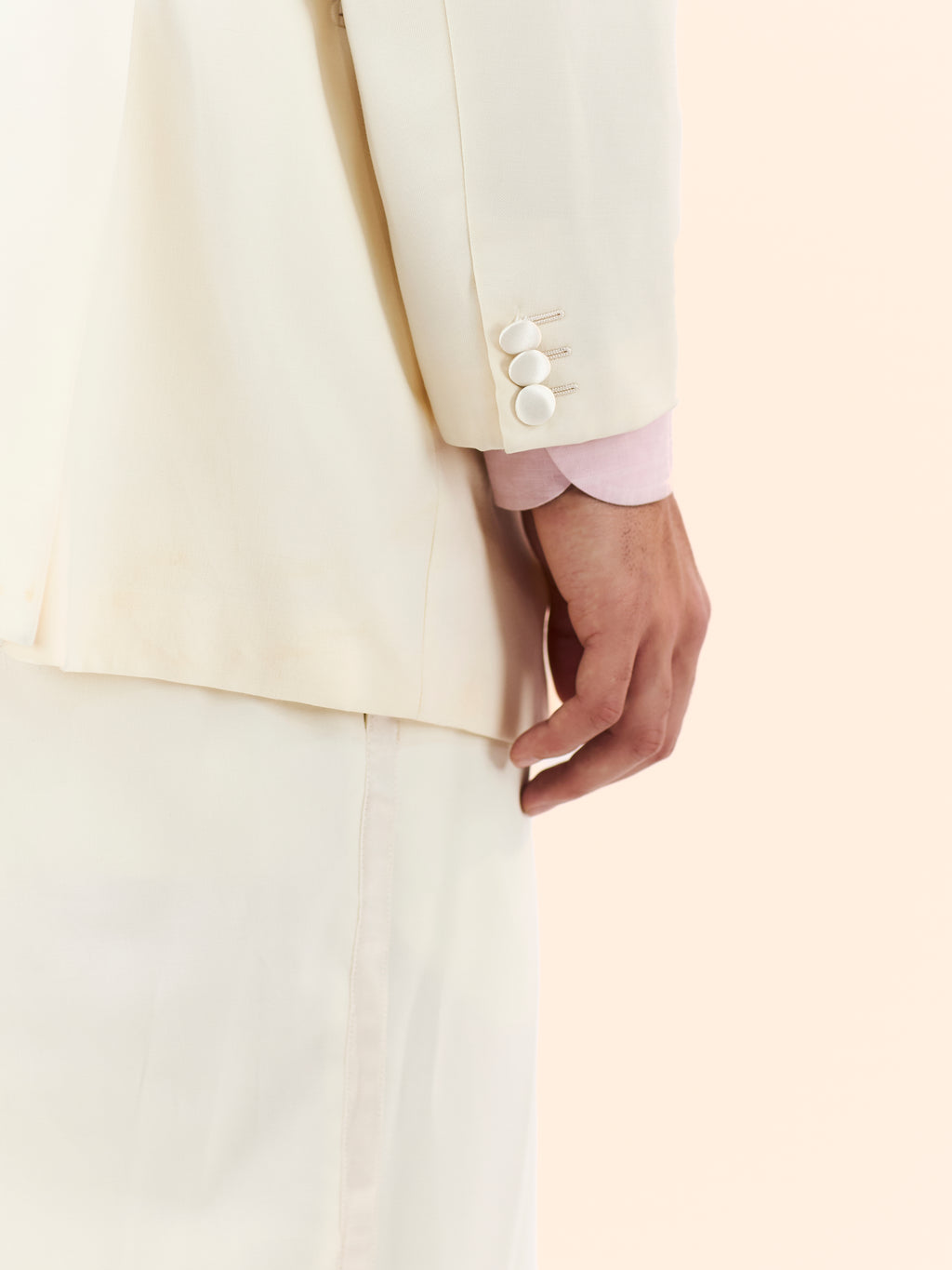 1970'S BELVEST FOR RICHARD GELDING WHITE DINNER TUXEDO