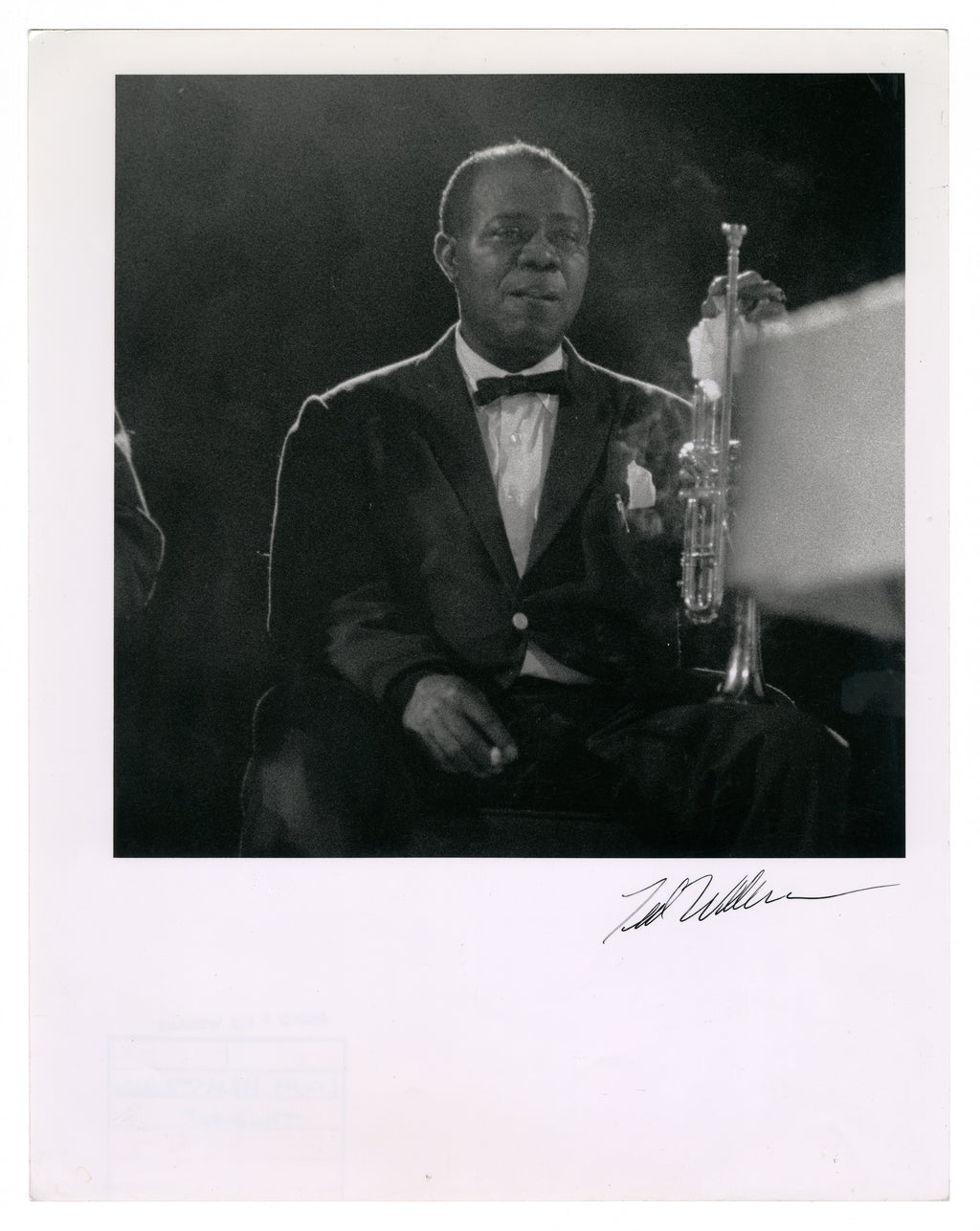 LOUIS ARMSTRONG ON STAGE AT UNIVERSITY OF CHICAGO THEATRE IN THE ROUND, ILLINOIS, 1962 BY TED WILLIAMS